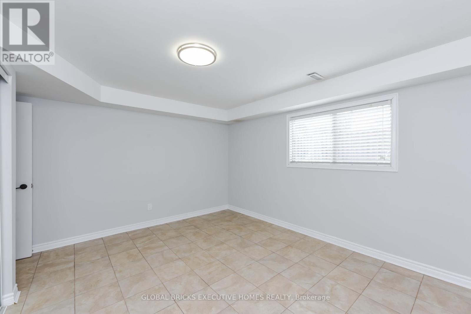 77 Blackthorn Lane, Brampton, Ontario  L6V 3L1 - Photo 26 - W12895942