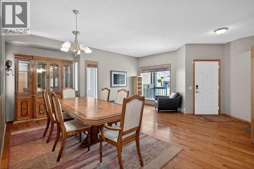 81 Riverwood Crescent Se, Calgary, Alberta  T2C 4B2 - Photo 5 - A2302889