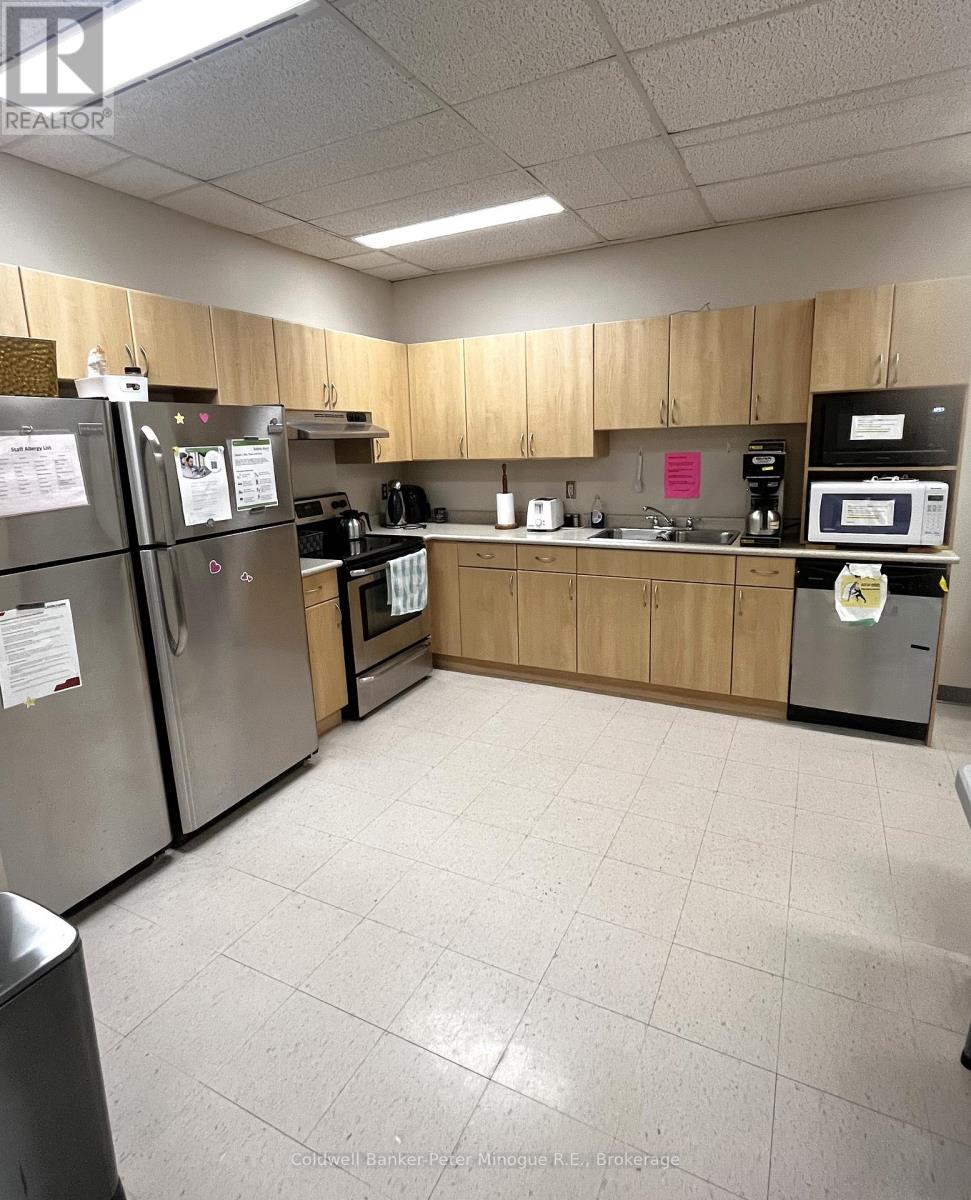 2nd Floor - 101 Mcintyre Street W, North Bay, Ontario  P1B 2Y5 - Photo 20 - X13035386