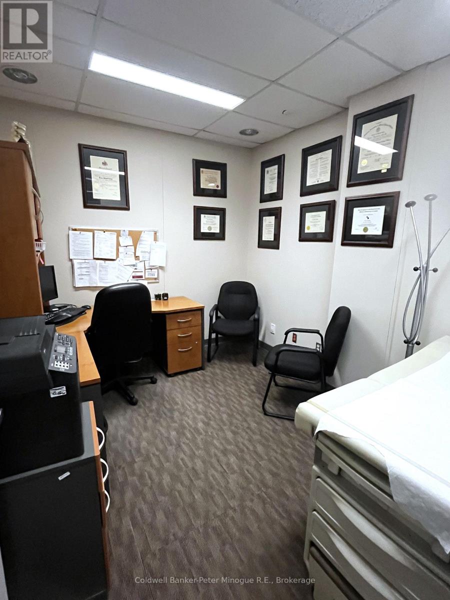 2nd Floor - 101 Mcintyre Street W, North Bay, Ontario  P1B 2Y5 - Photo 30 - X13035386