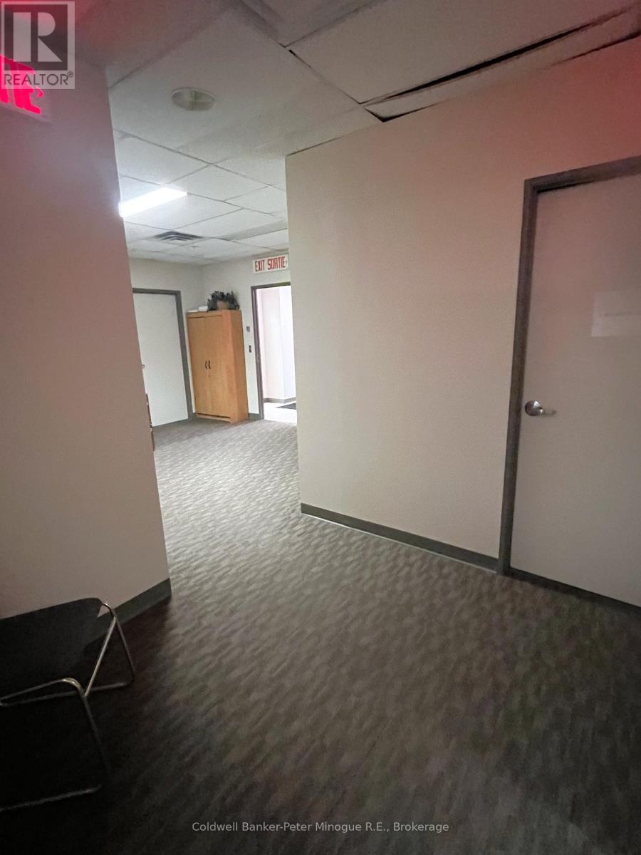 2nd Floor - 101 Mcintyre Street W, North Bay, Ontario  P1B 2Y5 - Photo 32 - X13035386