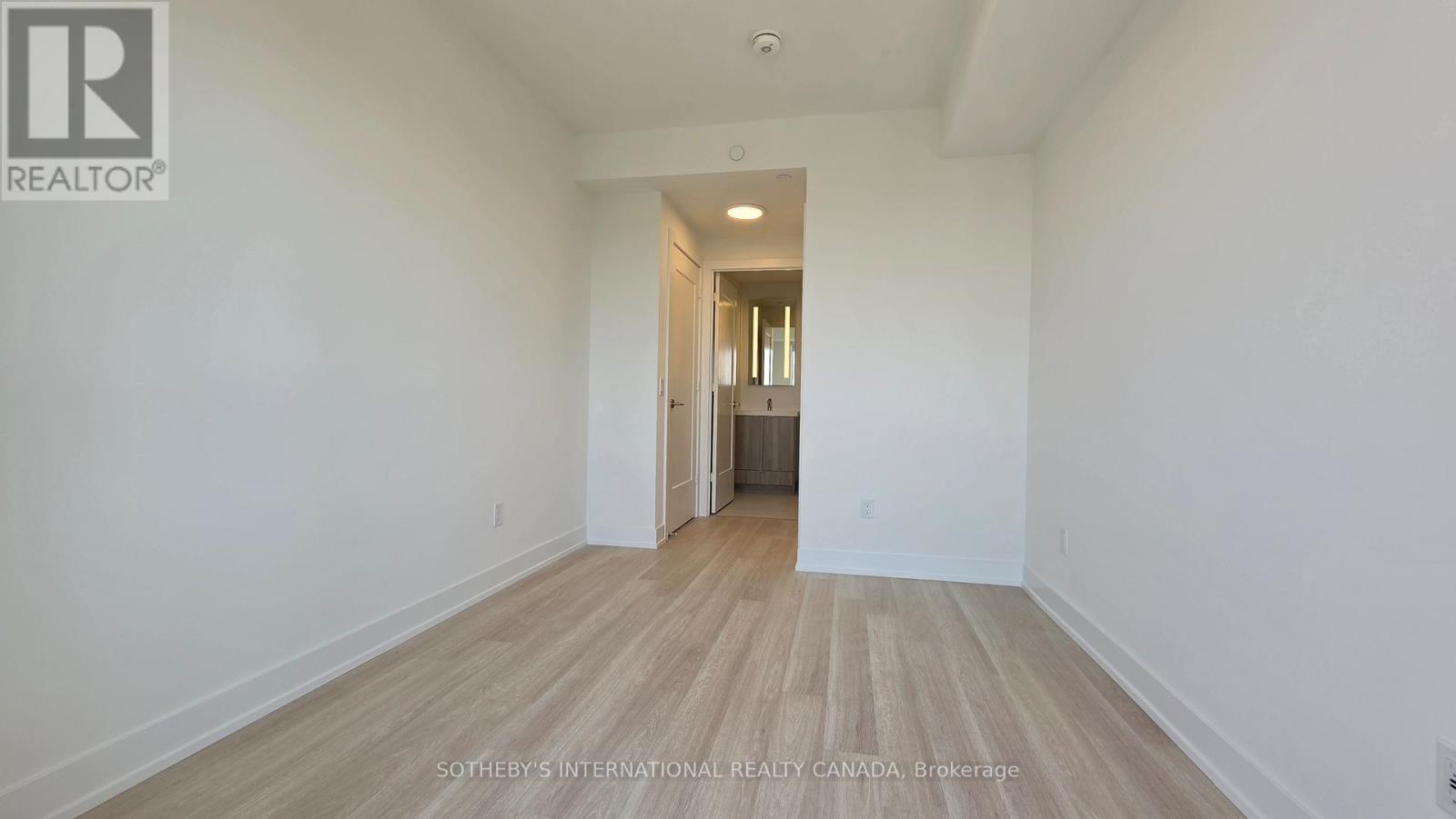 2410 - 60 Central Park Road Way, Toronto, Ontario  M9A 0E6 - Photo 26 - W13027860