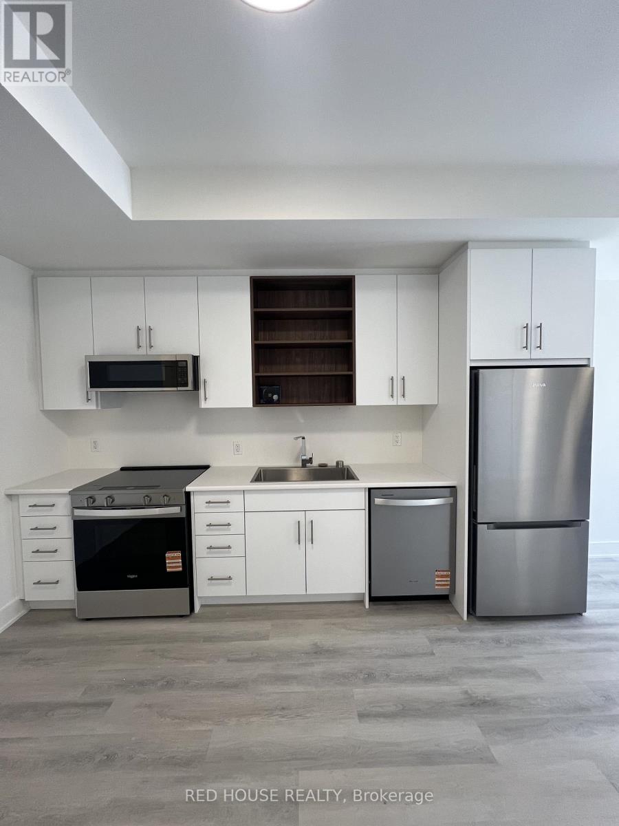 40 Everett Common, St. Catharines, Ontario  L2P 0H1 - Photo 3 - X13034752