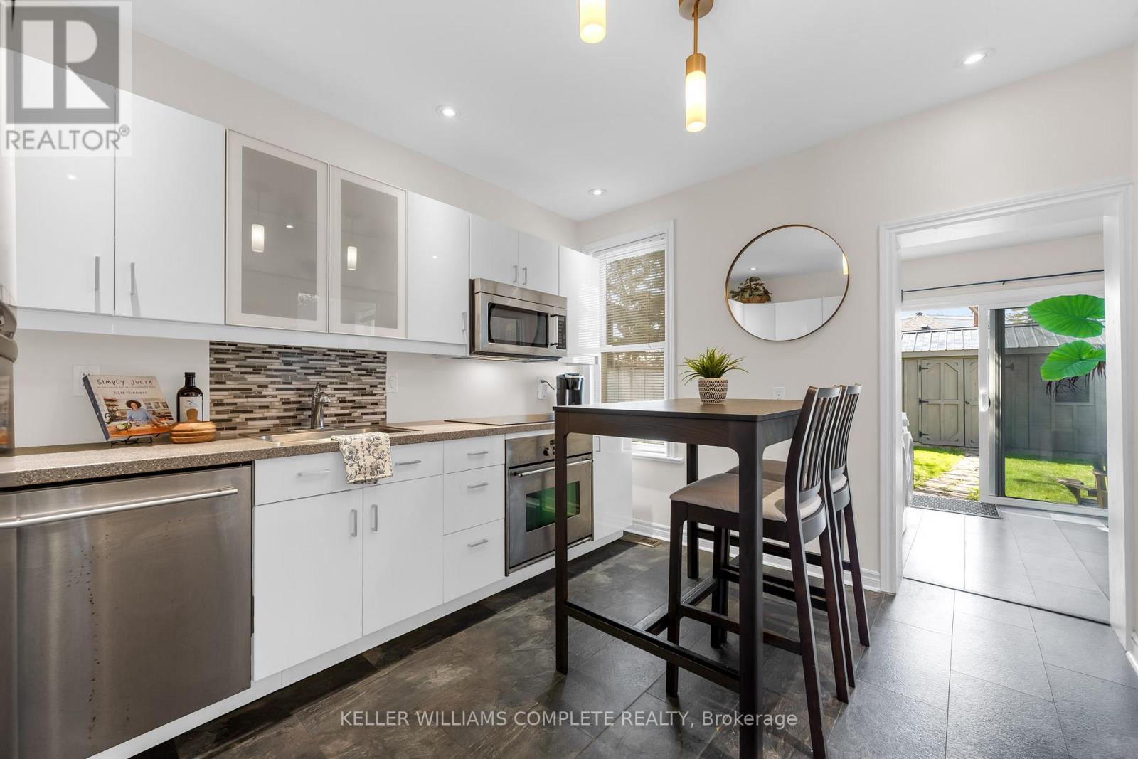 73 Norman Street, Hamilton, Ontario  L8H 4J4 - Photo 8 - X13034846