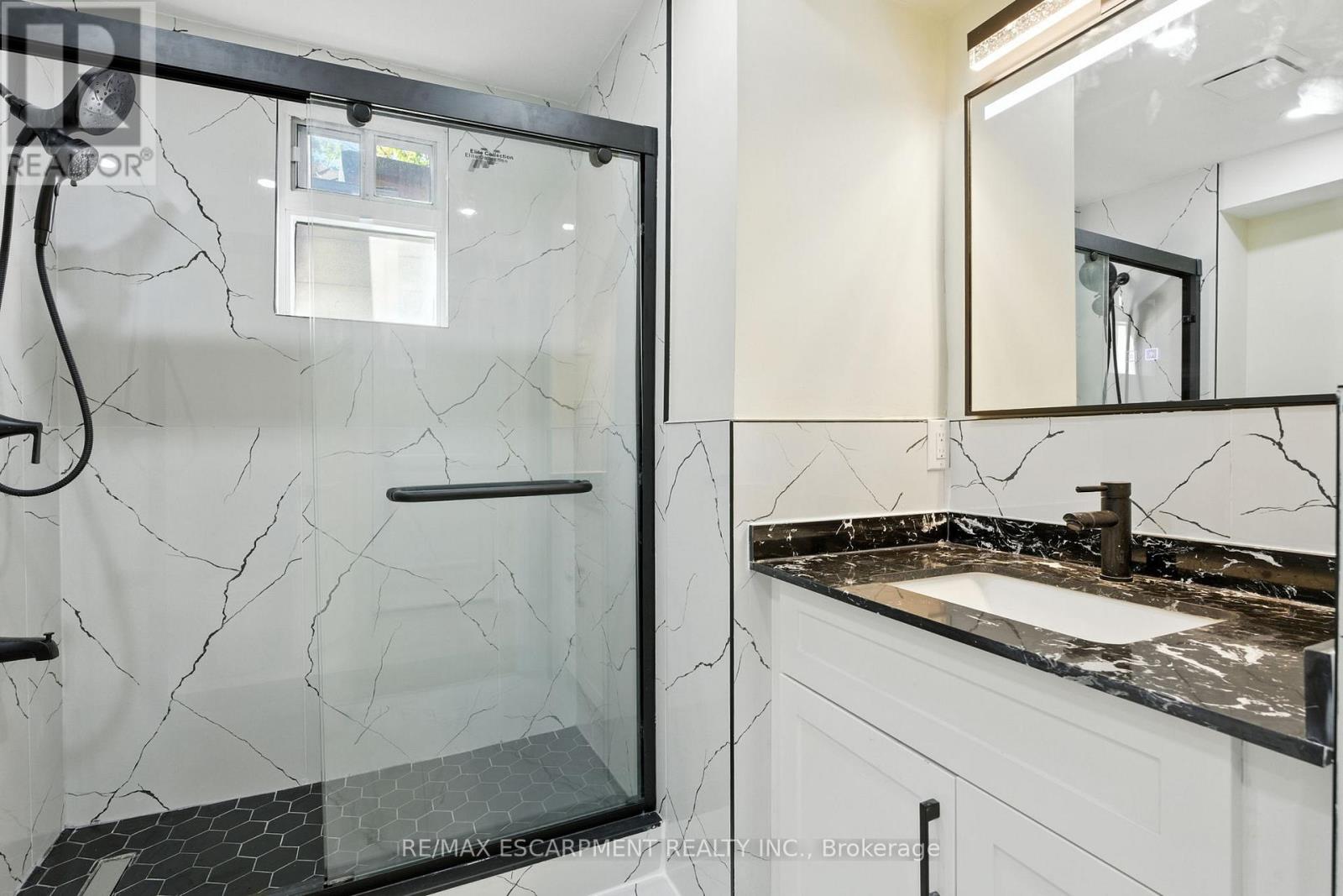 9 Alice Street, Hamilton, Ontario  L8H 4R5 - Photo 17 - X13034878