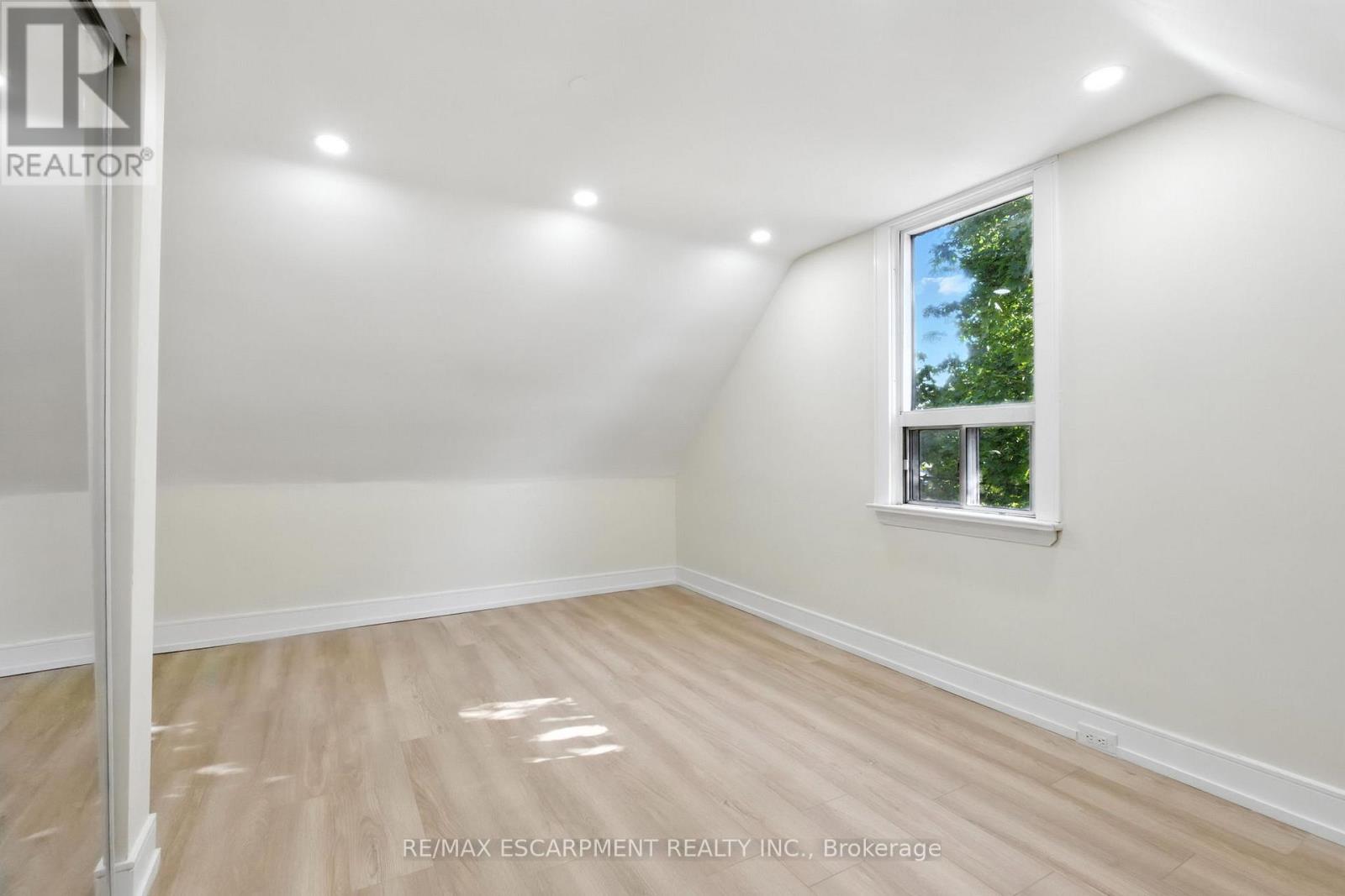 9 Alice Street, Hamilton, Ontario  L8H 4R5 - Photo 35 - X13034878