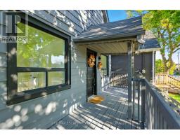 9 ALICE STREET, Hamilton, Ontario