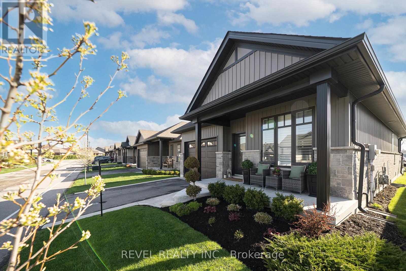 8 - 24 Craddock Boulevard, Haldimand, Ontario  N0A 1J0 - Photo 3 - X13034940