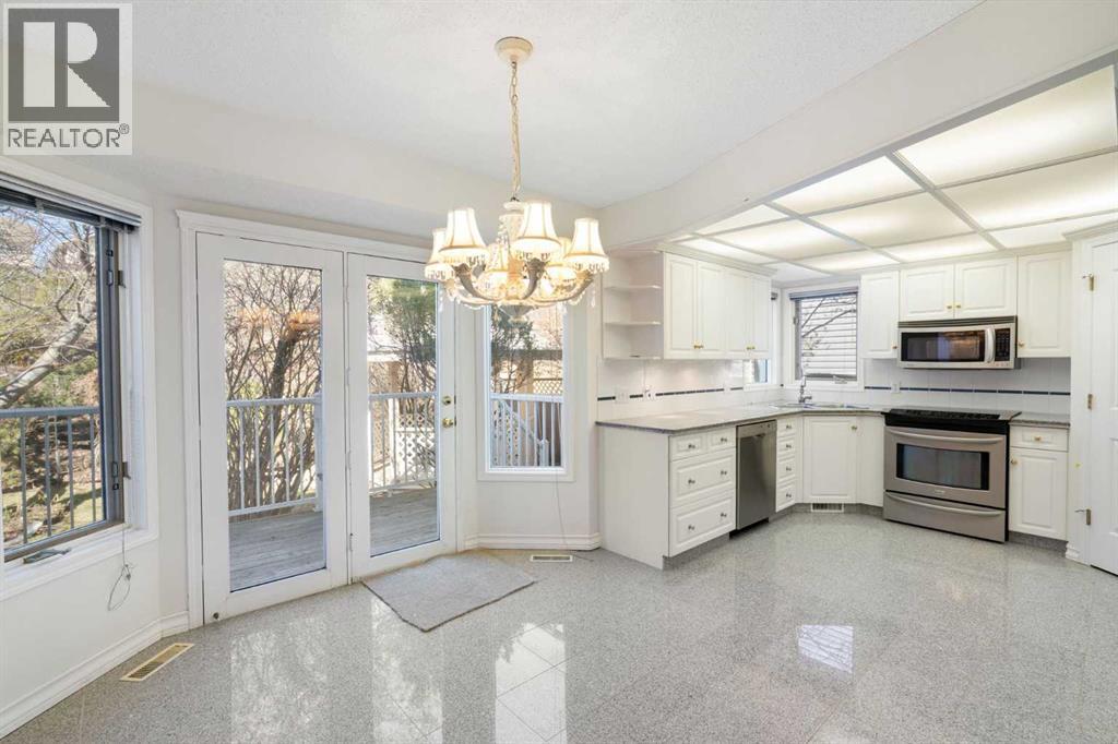 156 Macewan Park Green NW, Calgary, Alberta  T3K 4E6 - Photo 16 - A2295537