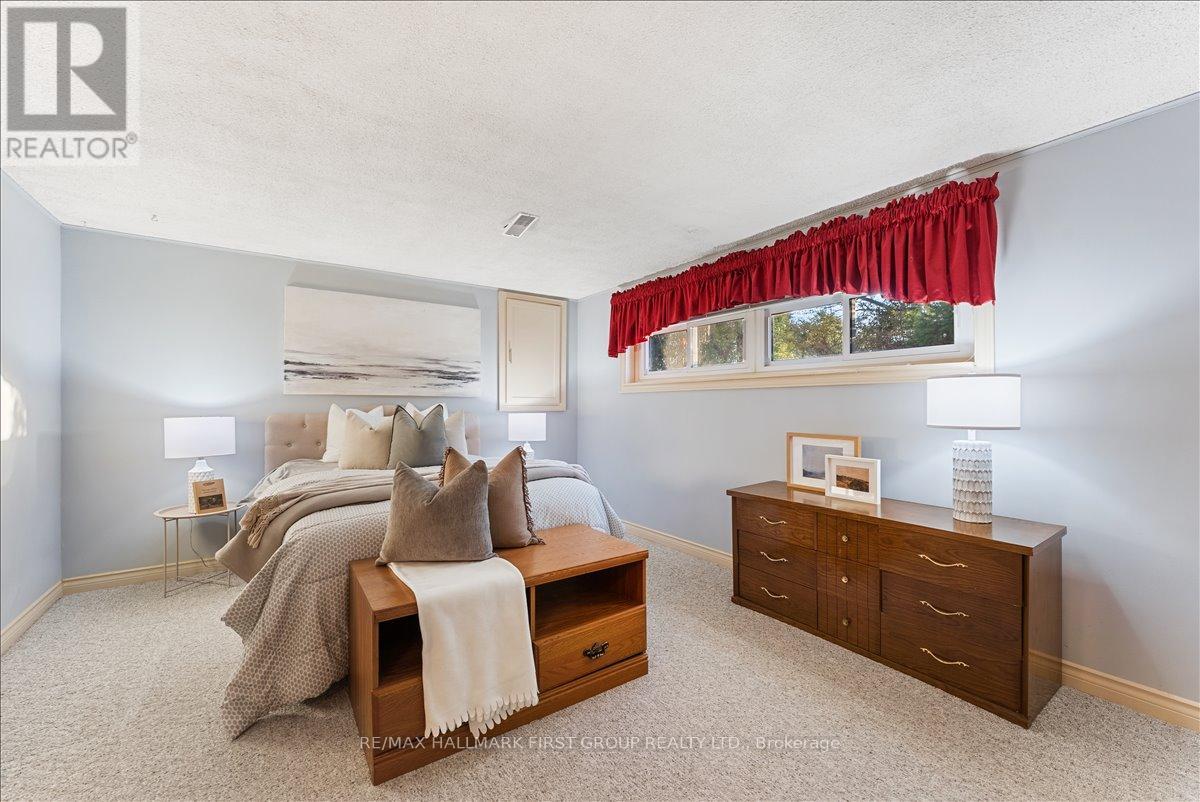 68 Resolute Crescent, Whitby, Ontario  L1P 1G2 - Photo 25 - E13034956