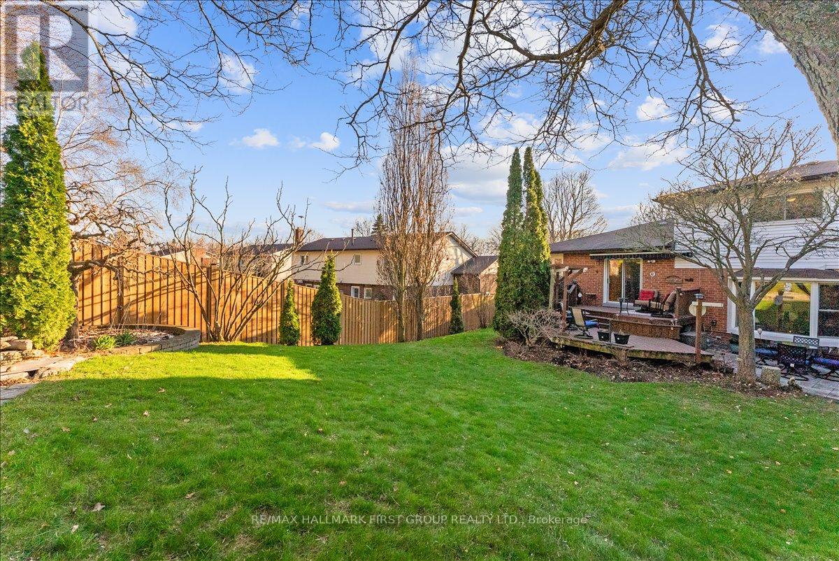 68 Resolute Crescent, Whitby, Ontario  L1P 1G2 - Photo 35 - E13034956