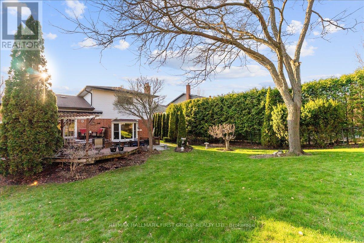 68 Resolute Crescent, Whitby, Ontario  L1P 1G2 - Photo 36 - E13034956