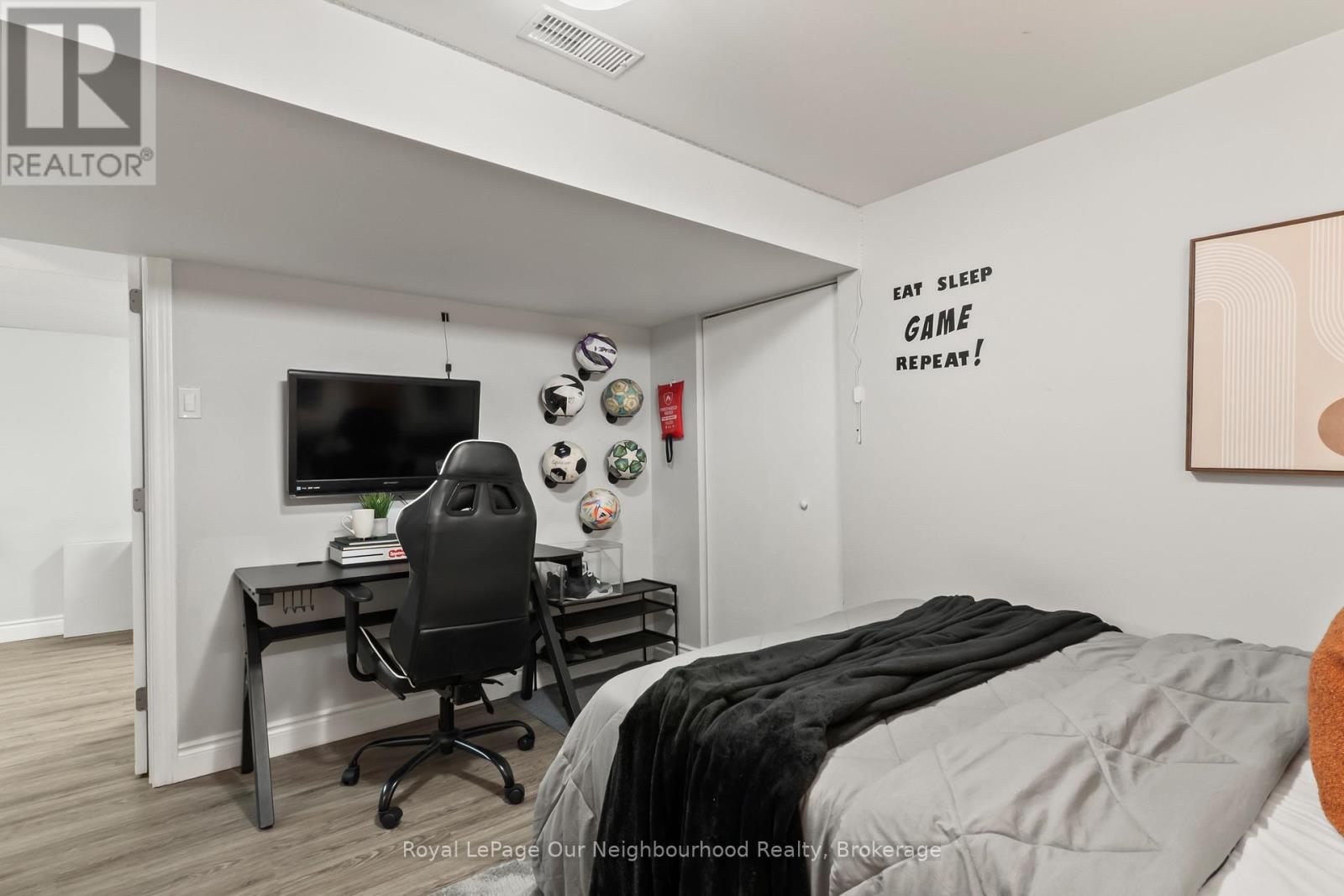 81 Swanston Crescent, Ajax, Ontario  L1S 3J5 - Photo 35 - E13035032