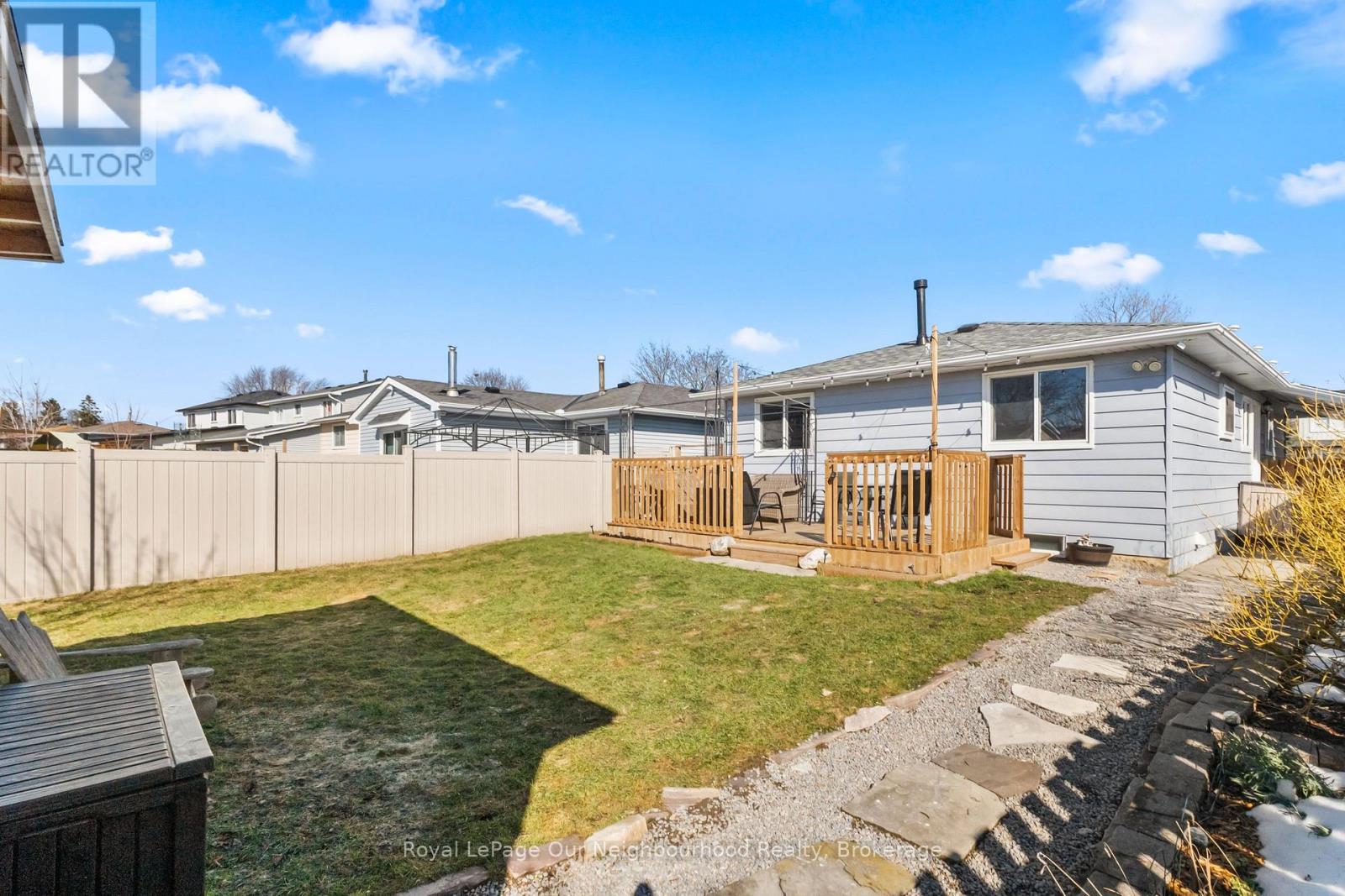 81 Swanston Crescent, Ajax, Ontario  L1S 3J5 - Photo 43 - E13035032