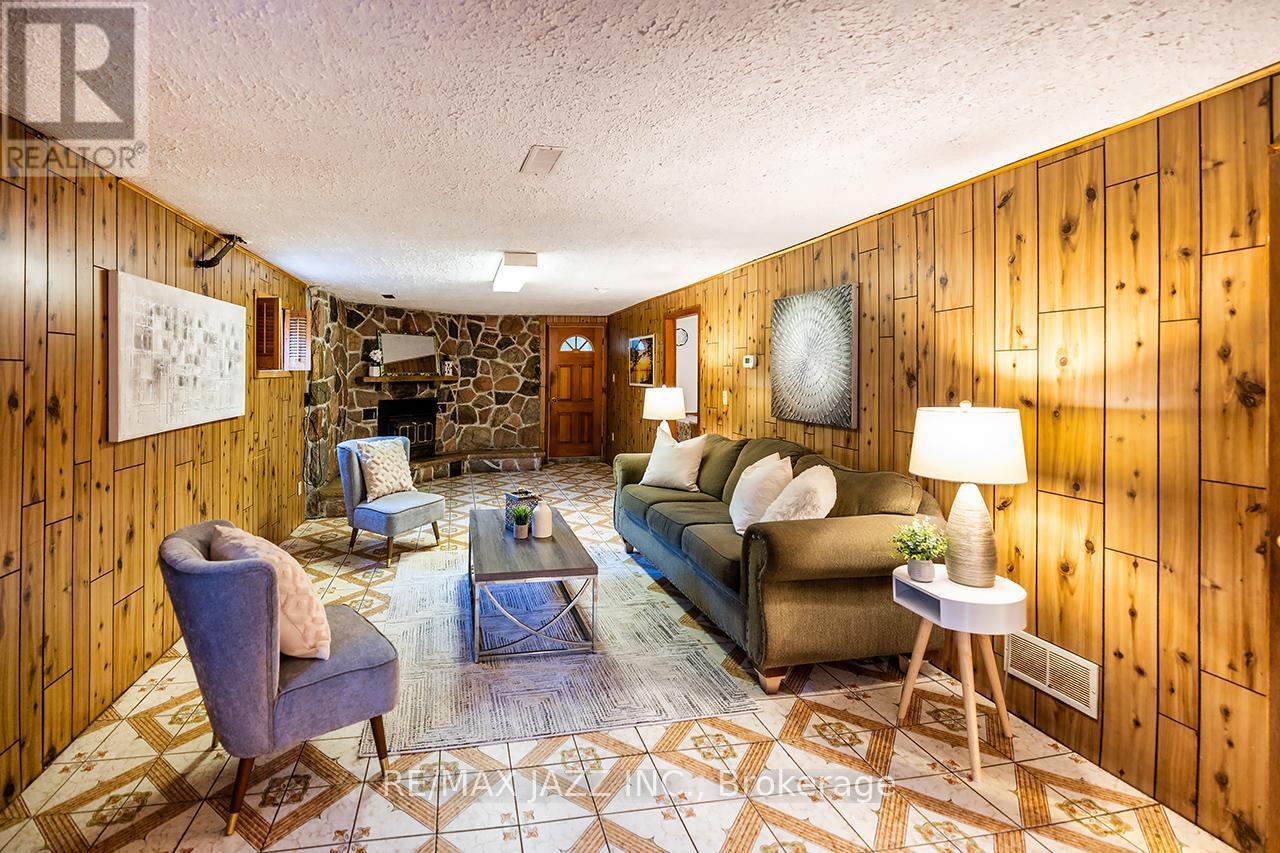 28 Pilot Street, Toronto (West Hill), Ontario  M1E 2C5 - Photo 21 - E13035166