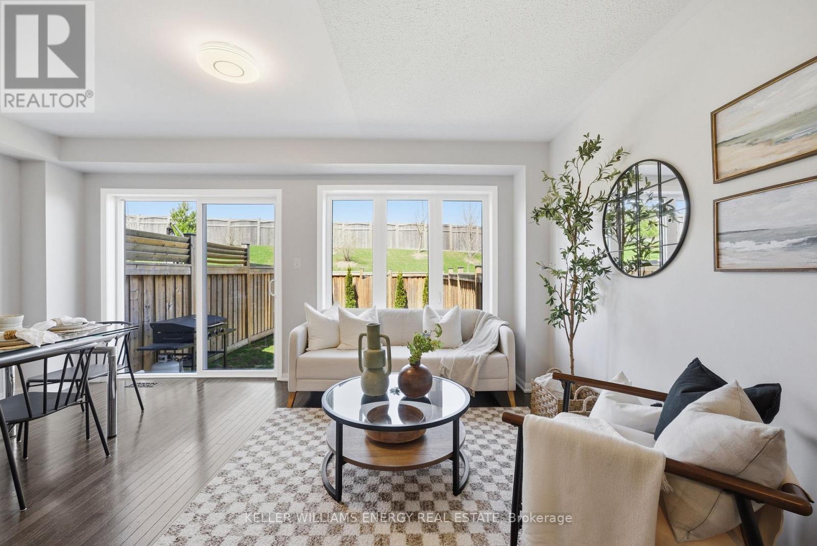 86 Autumn Harvest Road, Clarington, Ontario L1C 0K7 - Photo 10 - E13035344