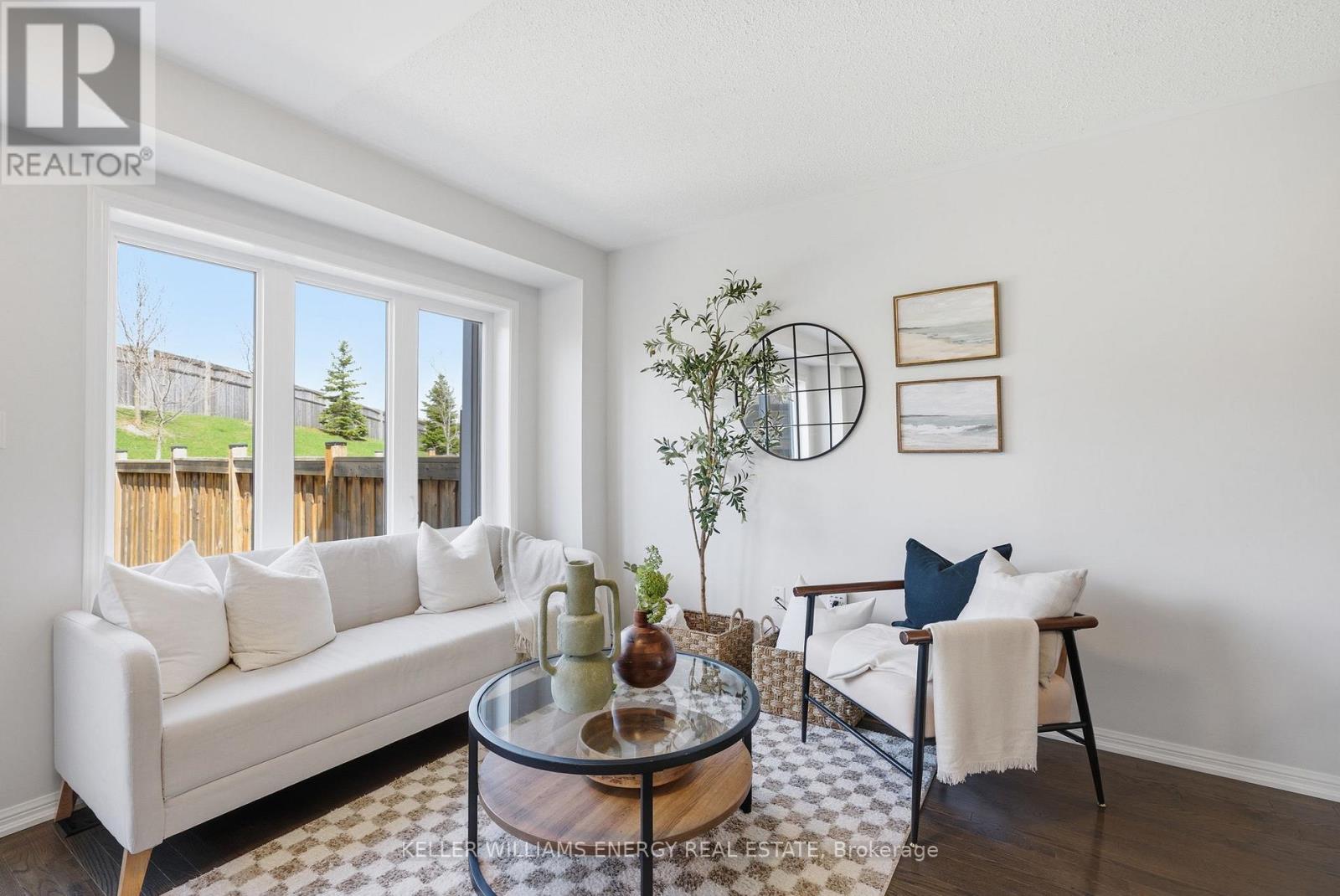 86 Autumn Harvest Road, Clarington, Ontario L1C 0K7 - Photo 11 - E13035344