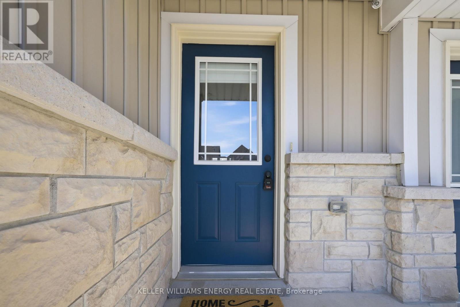 86 Autumn Harvest Road, Clarington, Ontario L1C 0K7 - Photo 3 - E13035344