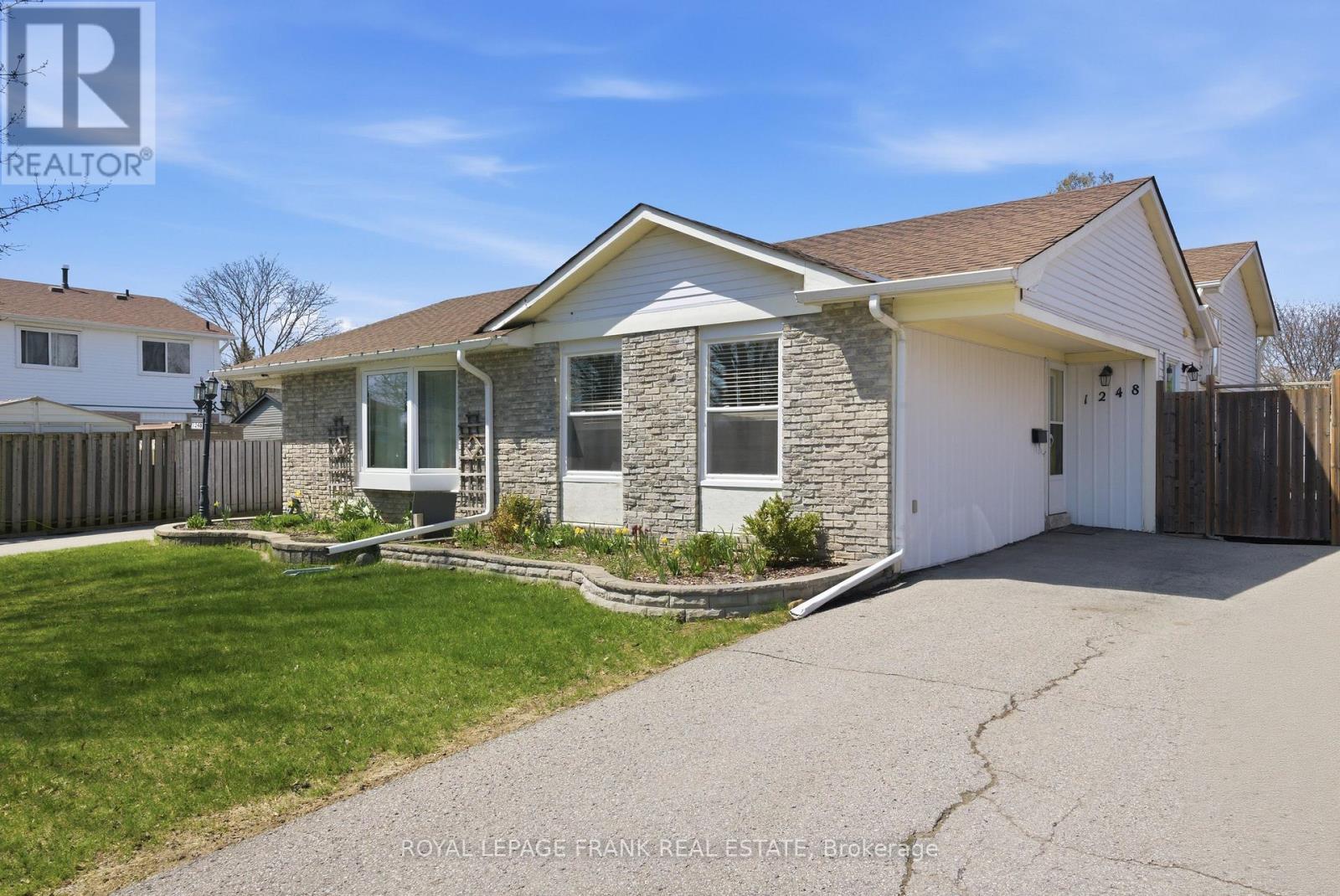 1248 ASTRA AVENUE, Oshawa, Ontario