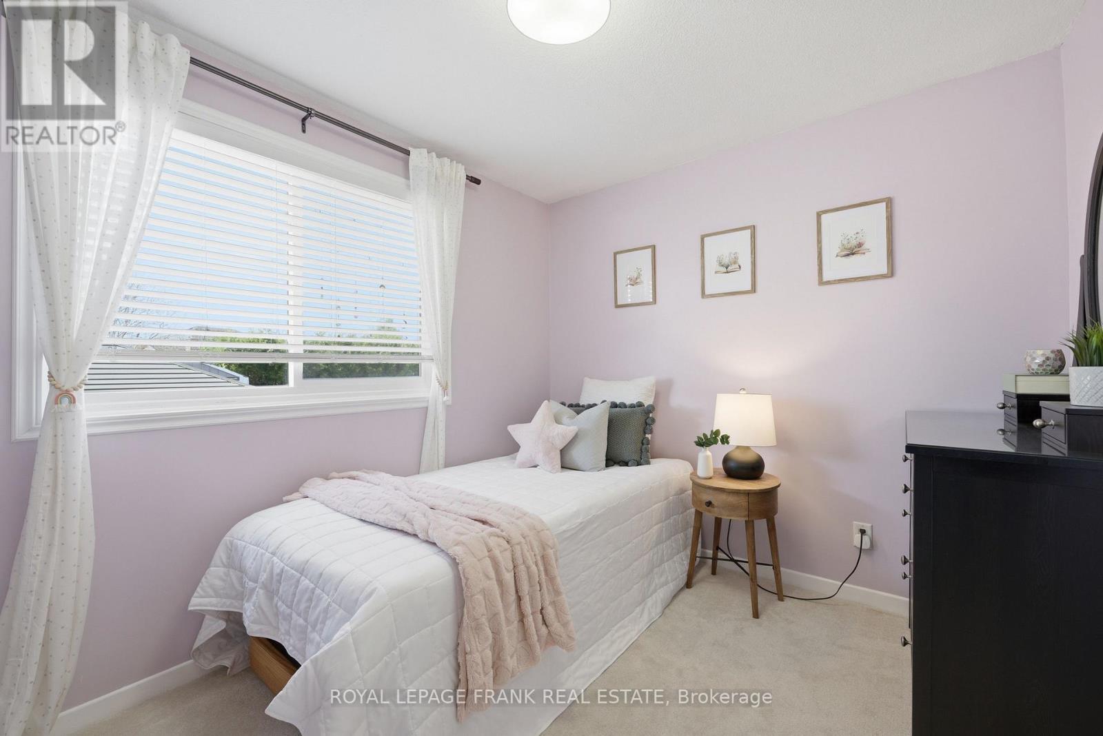 1248 Astra Avenue, Oshawa, Ontario  L1K 1H4 - Photo 13 - E13035380