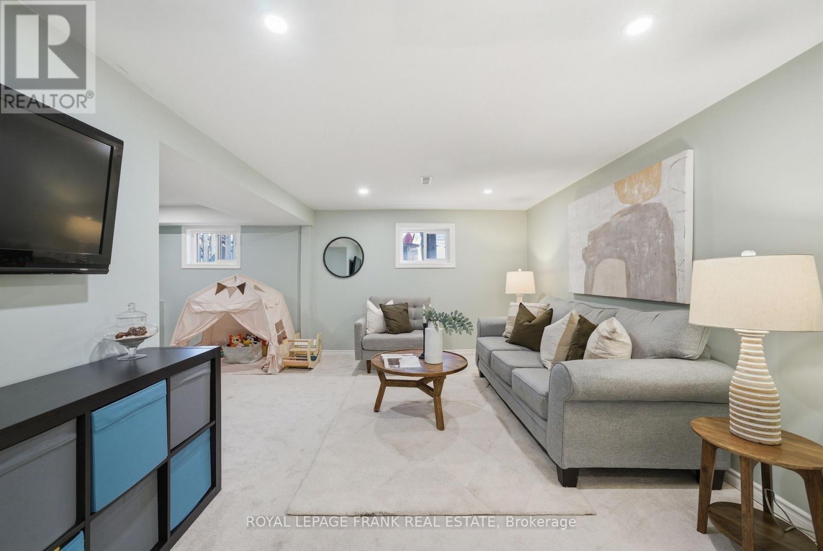 1248 Astra Avenue, Oshawa, Ontario  L1K 1H4 - Photo 19 - E13035380