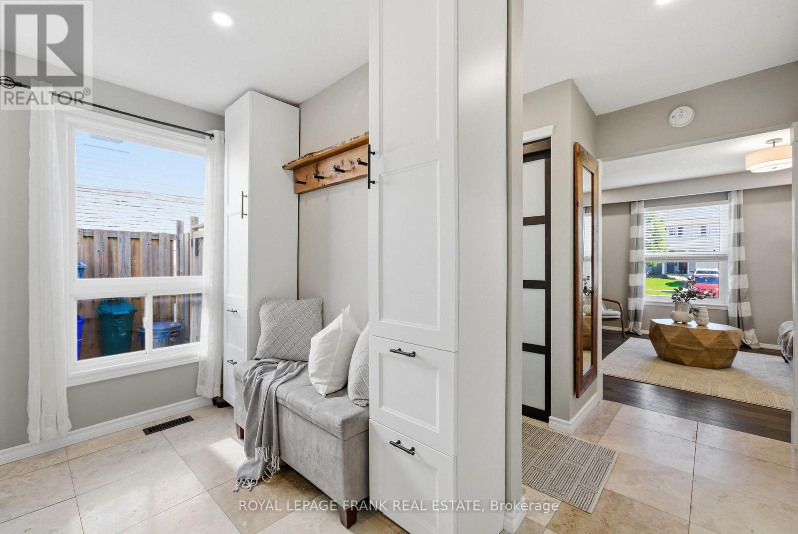 1248 Astra Avenue, Oshawa, Ontario  L1K 1H4 - Photo 3 - E13035380