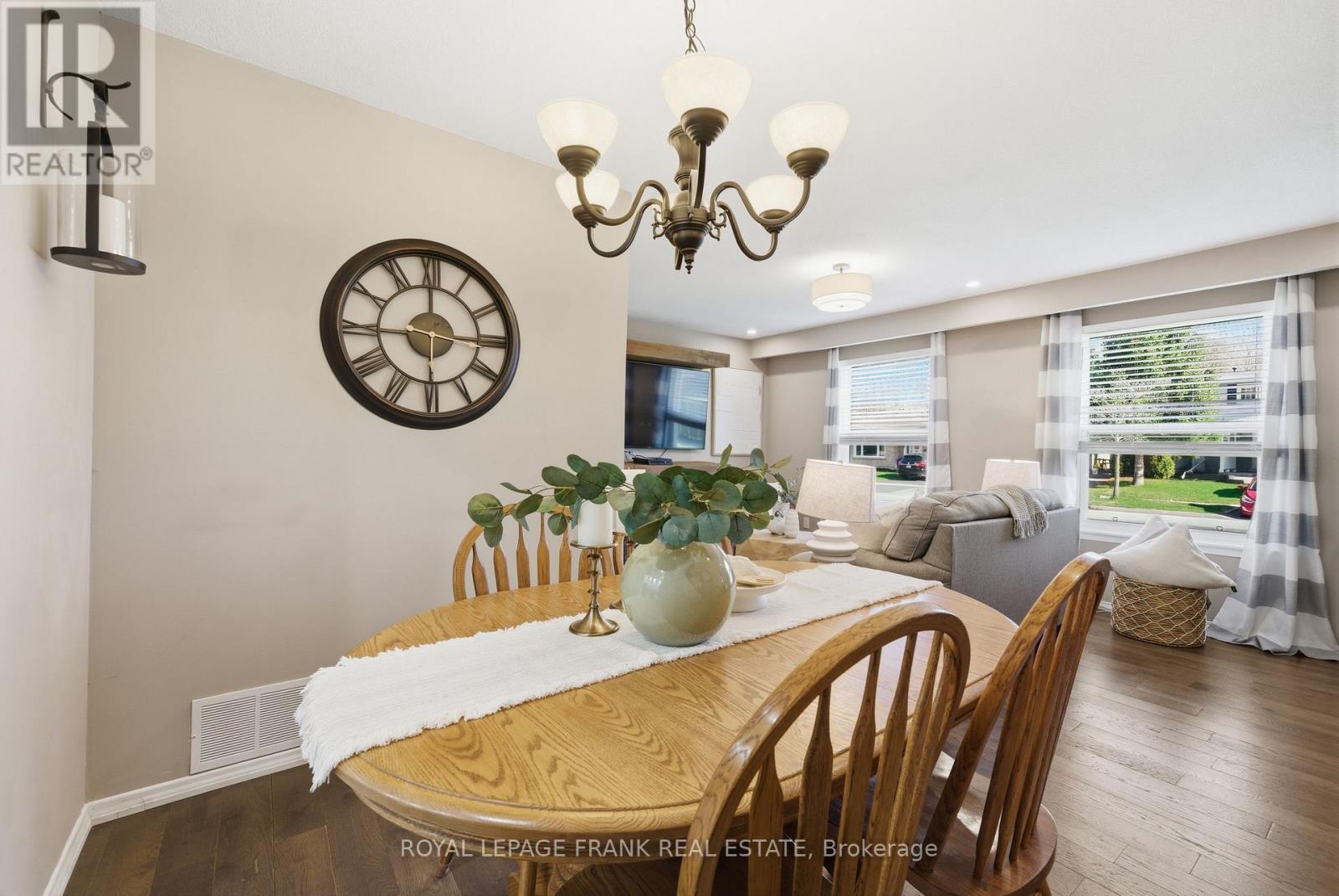 1248 Astra Avenue, Oshawa, Ontario  L1K 1H4 - Photo 9 - E13035380