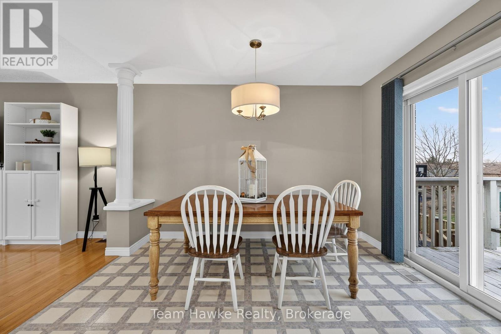 67 Maria Street, Penetanguishene, Ontario  L9M 2G7 - Photo 14 - S13035178