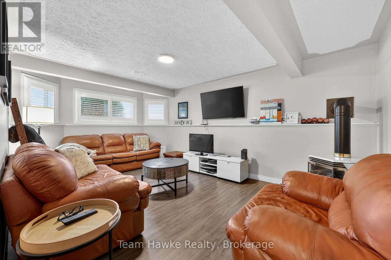 67 Maria Street, Penetanguishene, Ontario  L9M 2G7 - Photo 26 - S13035178