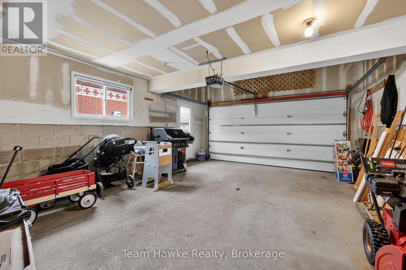 67 Maria Street, Penetanguishene, Ontario  L9M 2G7 - Photo 32 - S13035178