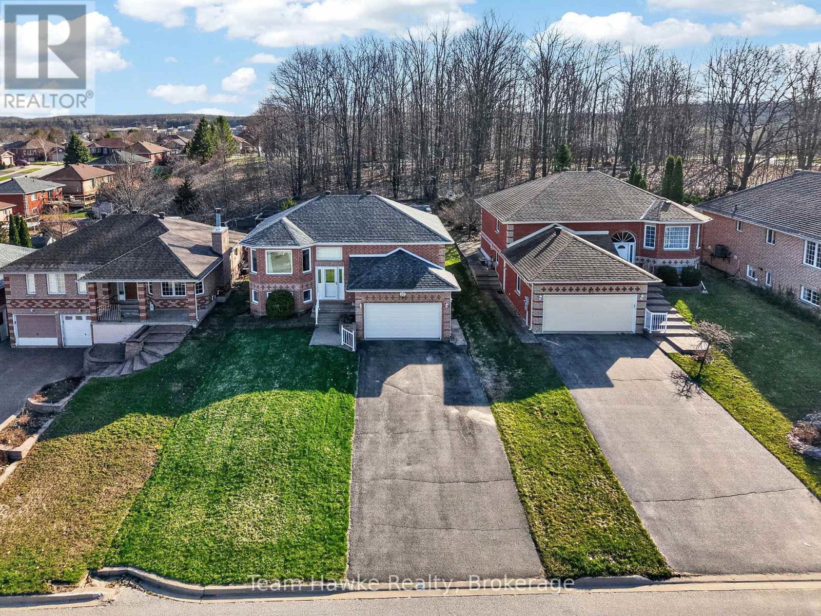 67 Maria Street, Penetanguishene, Ontario  L9M 2G7 - Photo 40 - S13035178