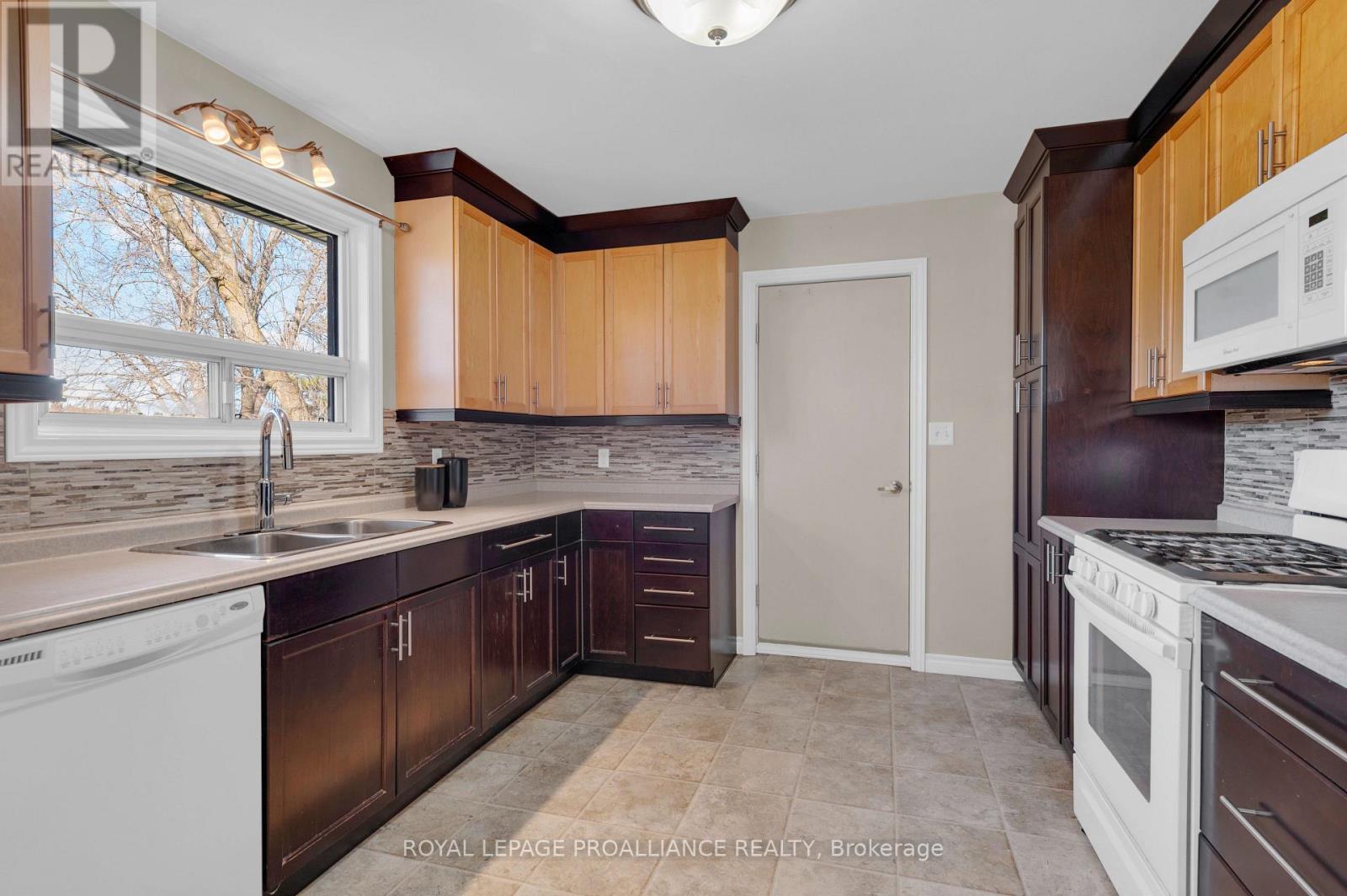 45 Concession Street E, Trent Hills, Ontario  K0K 3K0 - Photo 14 - X13035040