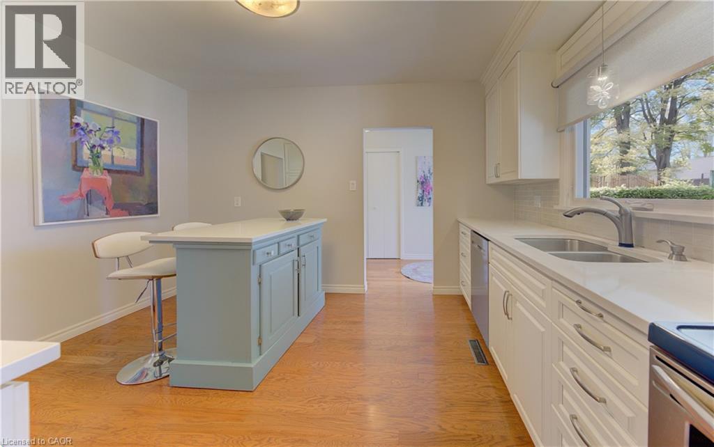 182 Ripplewood Crescent, Kitchener, Ontario  N2M 4R8 - Photo 13 - 40821099