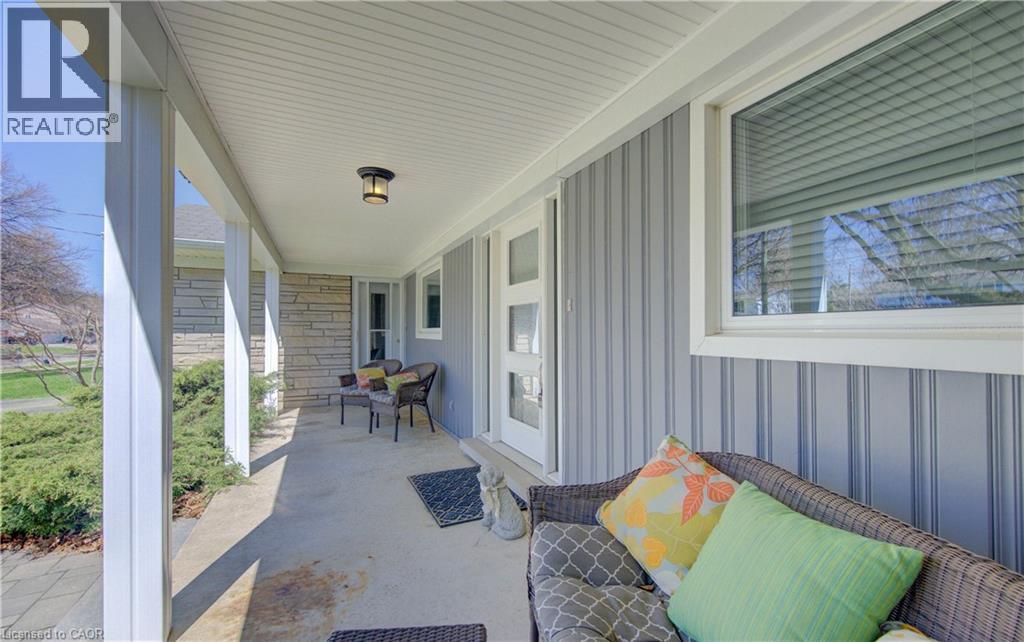 182 Ripplewood Crescent, Kitchener, Ontario  N2M 4R8 - Photo 4 - 40821099