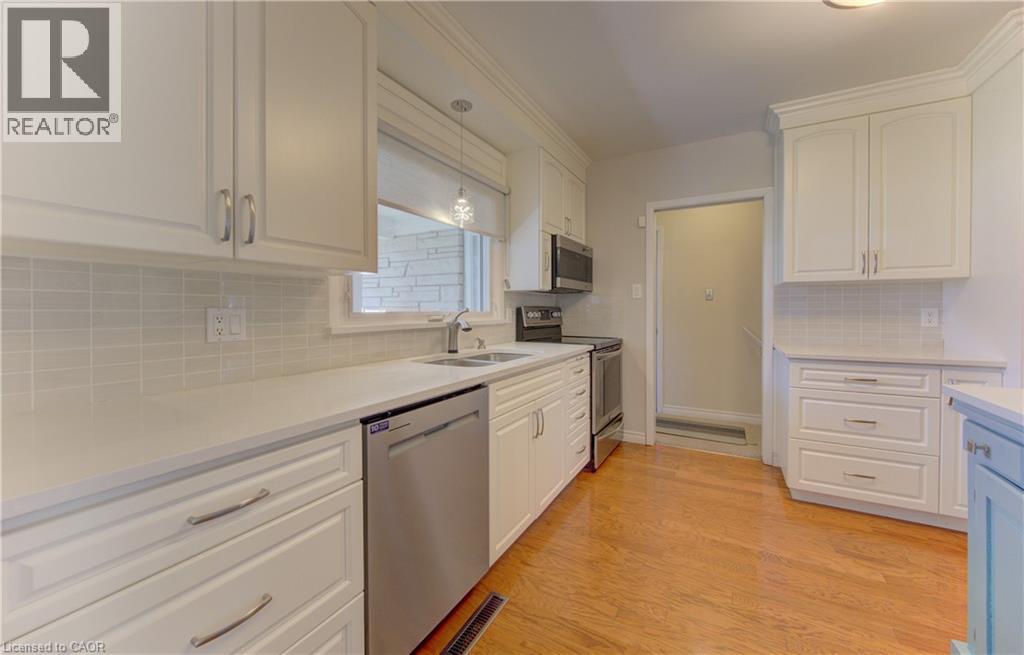 182 Ripplewood Crescent, Kitchener, Ontario  N2M 4R8 - Photo 17 - 40821099