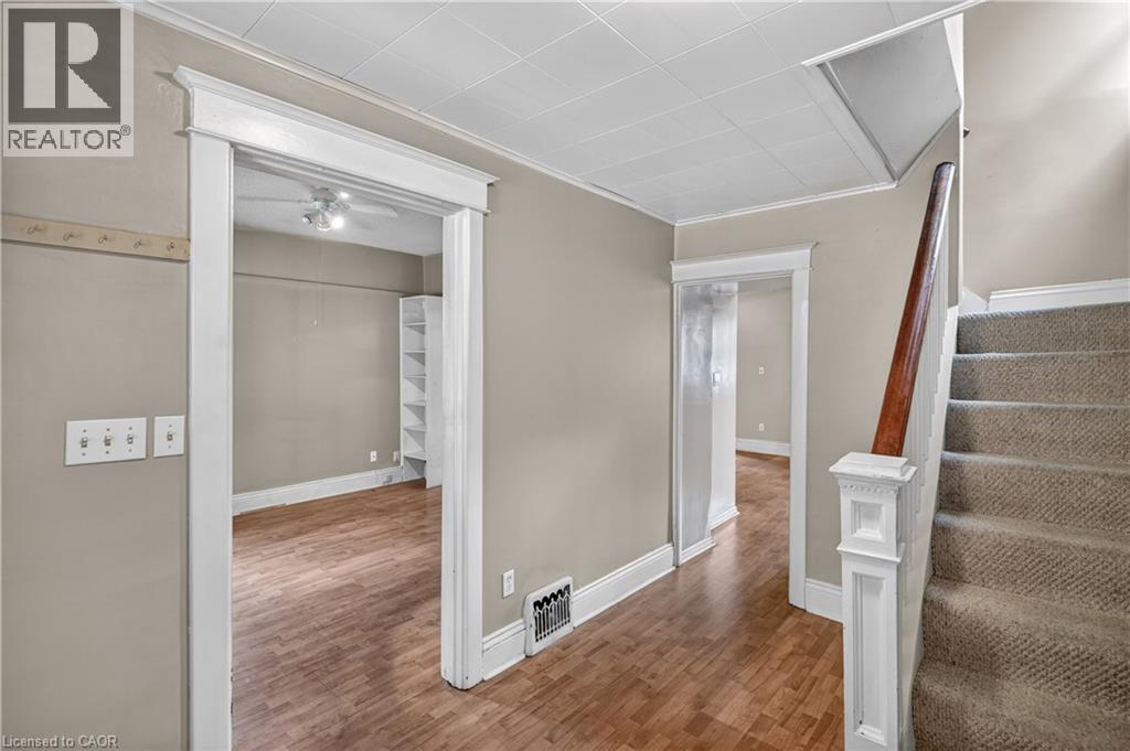 207 Rosslyn Avenue S, Hamilton, Ontario  L8M 3J6 - Photo 8 - 40821717