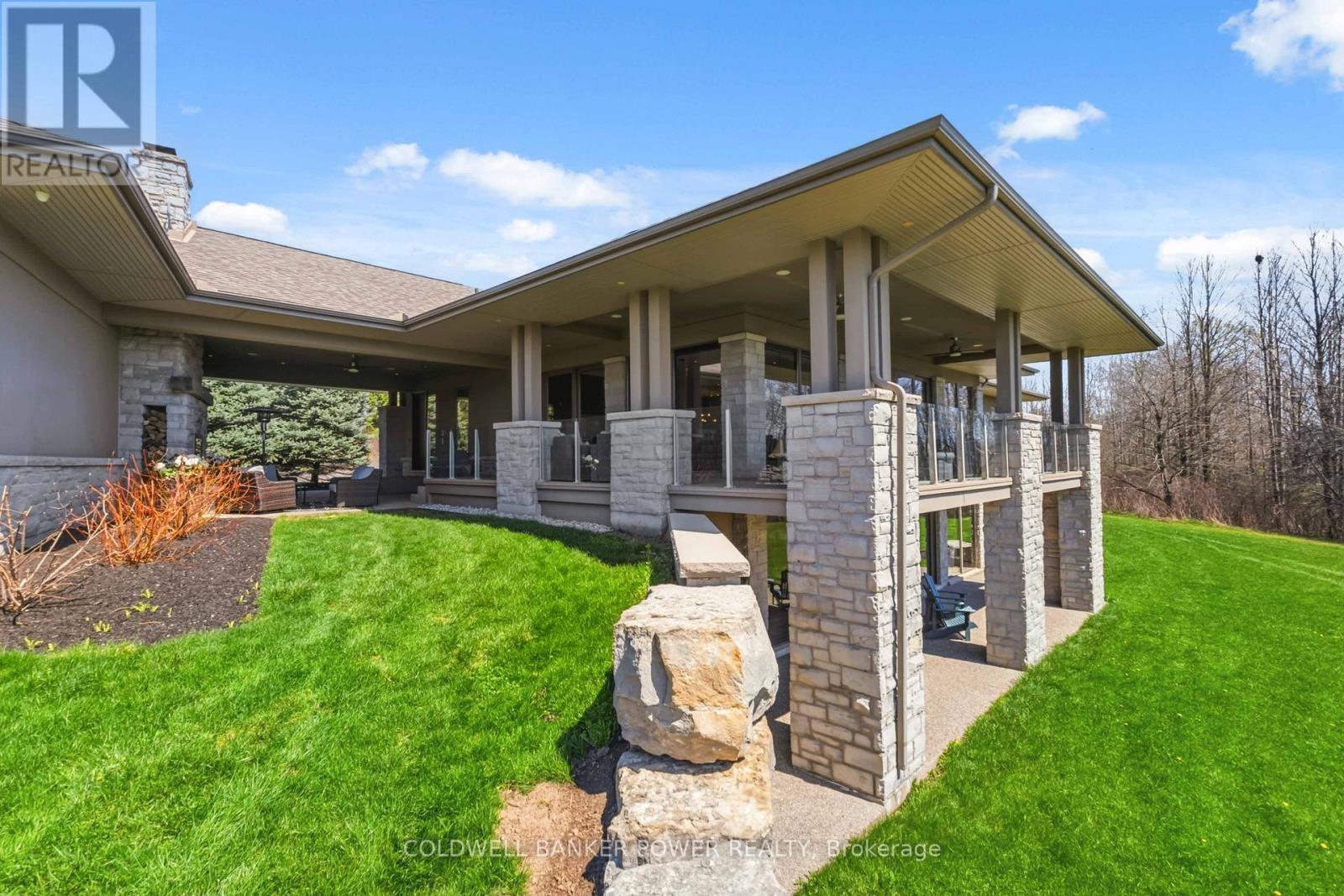 10231 Melrose Drive, Middlesex Centre, Ontario  N0L 1R0 - Photo 47 - X13035000