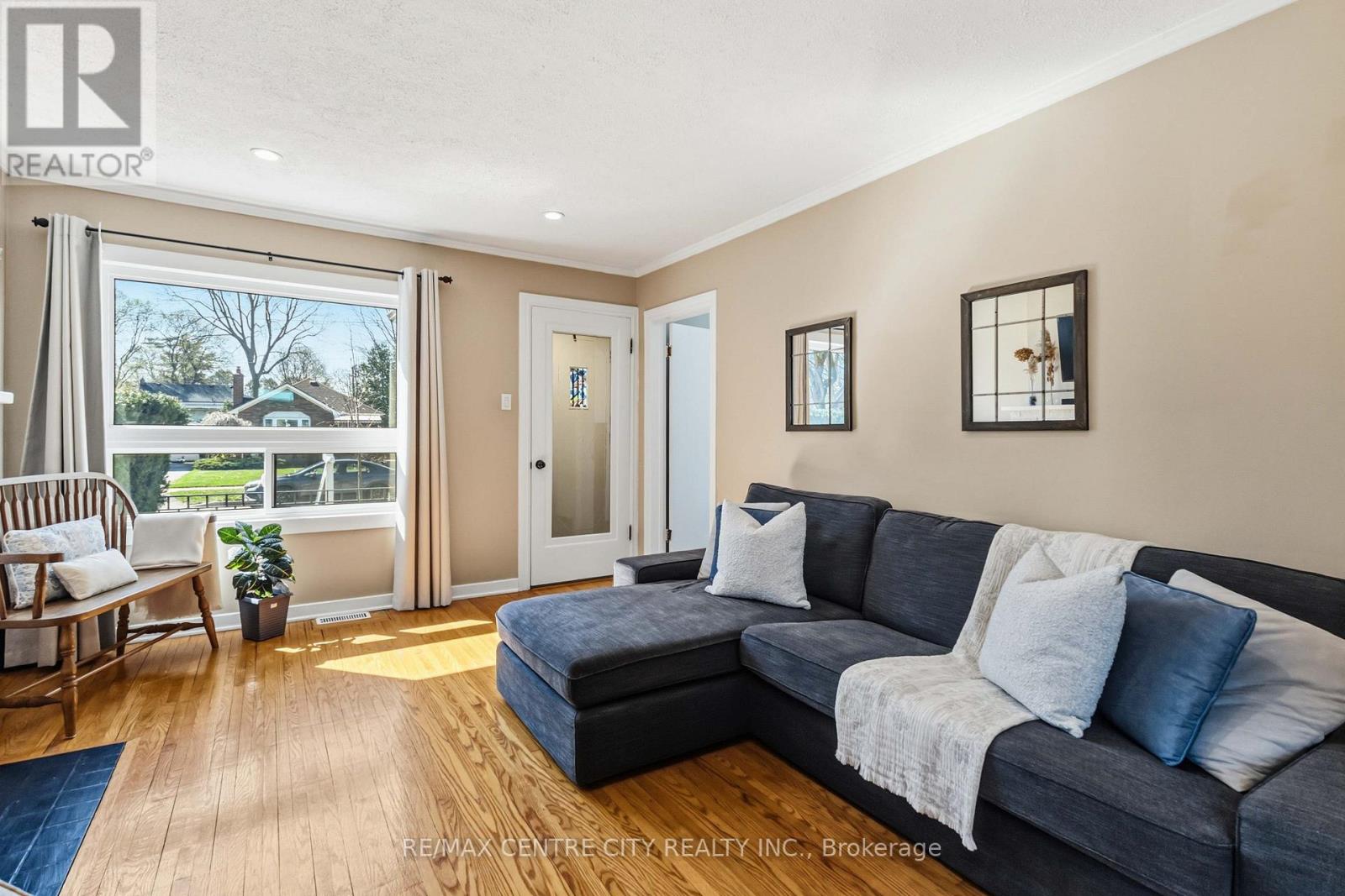 1334 Langmuir Avenue, London East, Ontario  N5W 2G6 - Photo 11 - X13035180