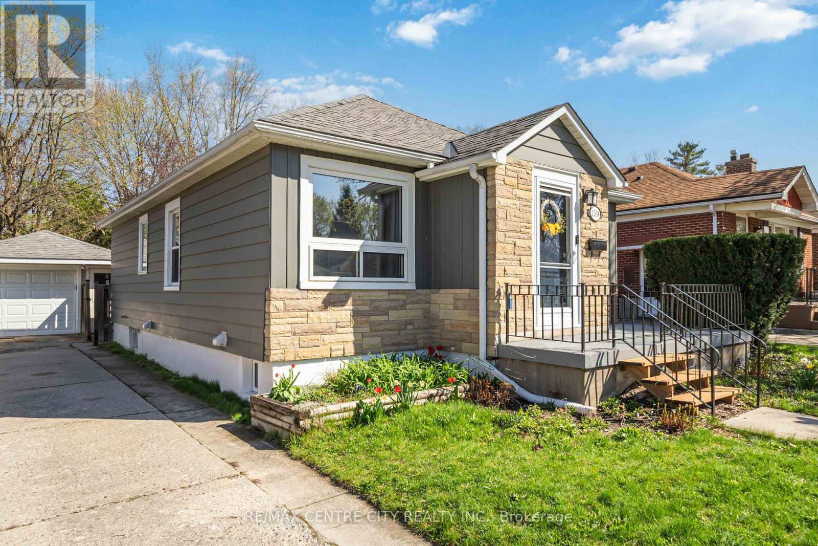 1334 Langmuir Avenue, London East, Ontario  N5W 2G6 - Photo 3 - X13035180