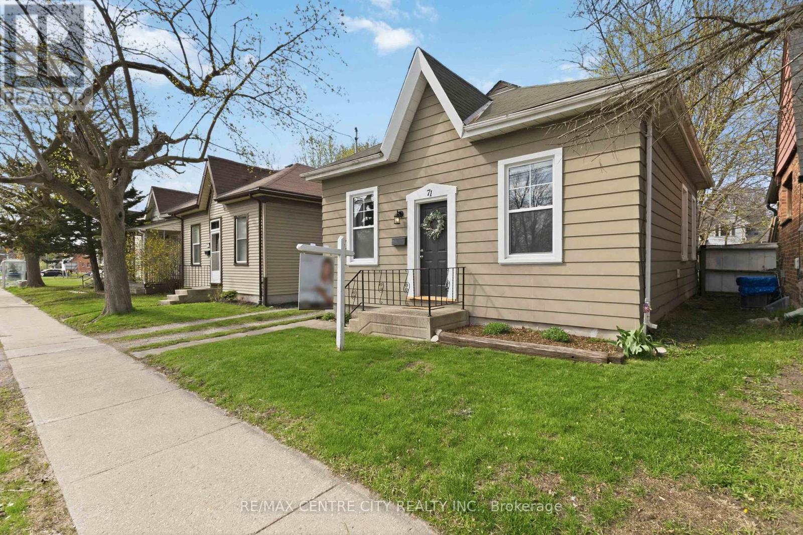 71 Riverside Drive, London North, Ontario  N6H 1B3 - Photo 2 - X13035378