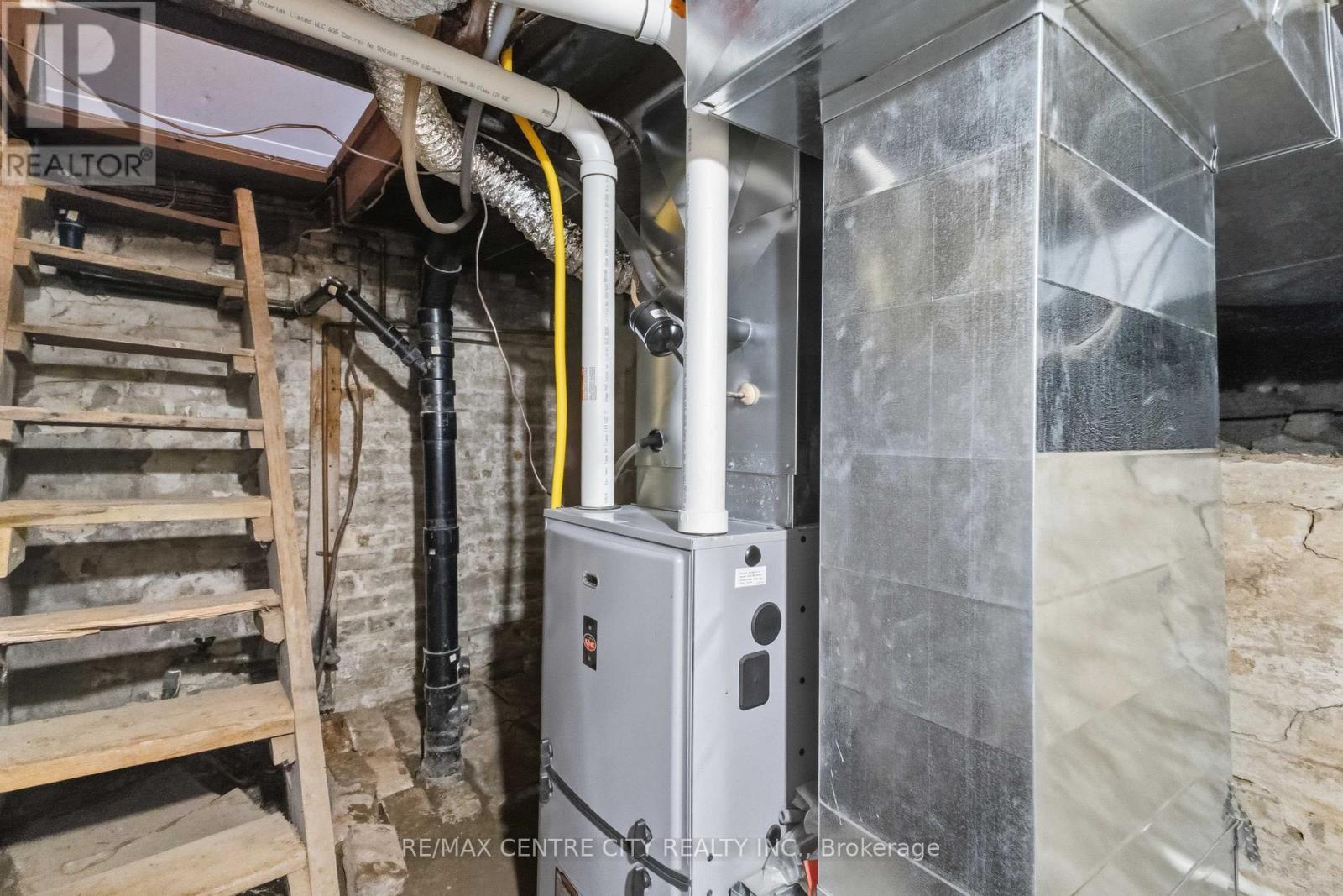 71 Riverside Drive, London North, Ontario  N6H 1B3 - Photo 39 - X13035378