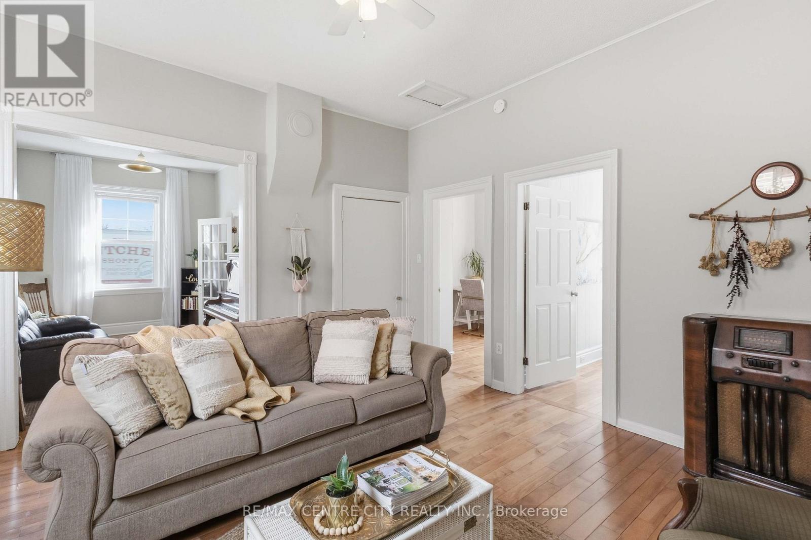 71 Riverside Drive, London North, Ontario  N6H 1B3 - Photo 8 - X13035378