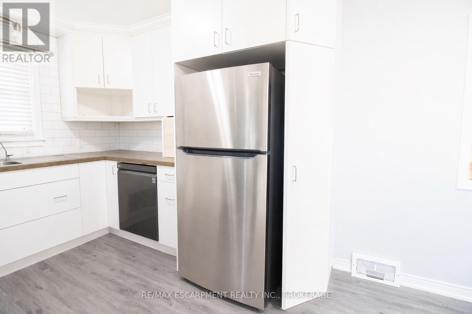 1 - 98 James Street E, Welland, Ontario  L3B 5M4 - Photo 8 - X13034316