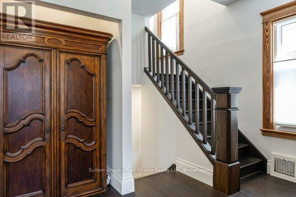 88 Norman Street, Stratford, Ontario  N5A 5R7 - Photo 5 - X13035028