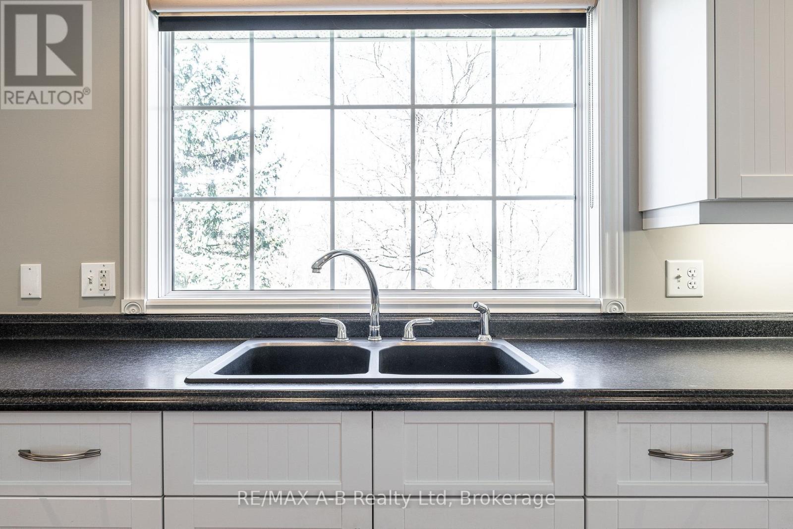 466 Water Street S, St. Marys, Ontario  N4X 1A1 - Photo 15 - X13035060