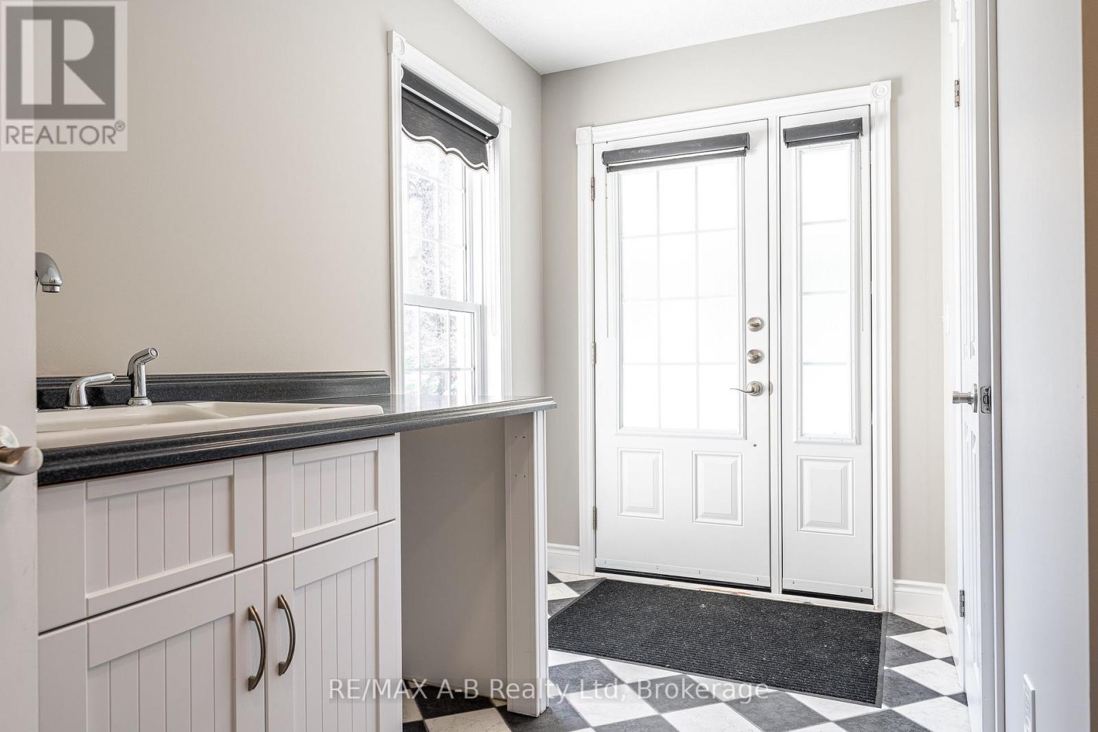 466 Water Street S, St. Marys, Ontario  N4X 1A1 - Photo 26 - X13035060