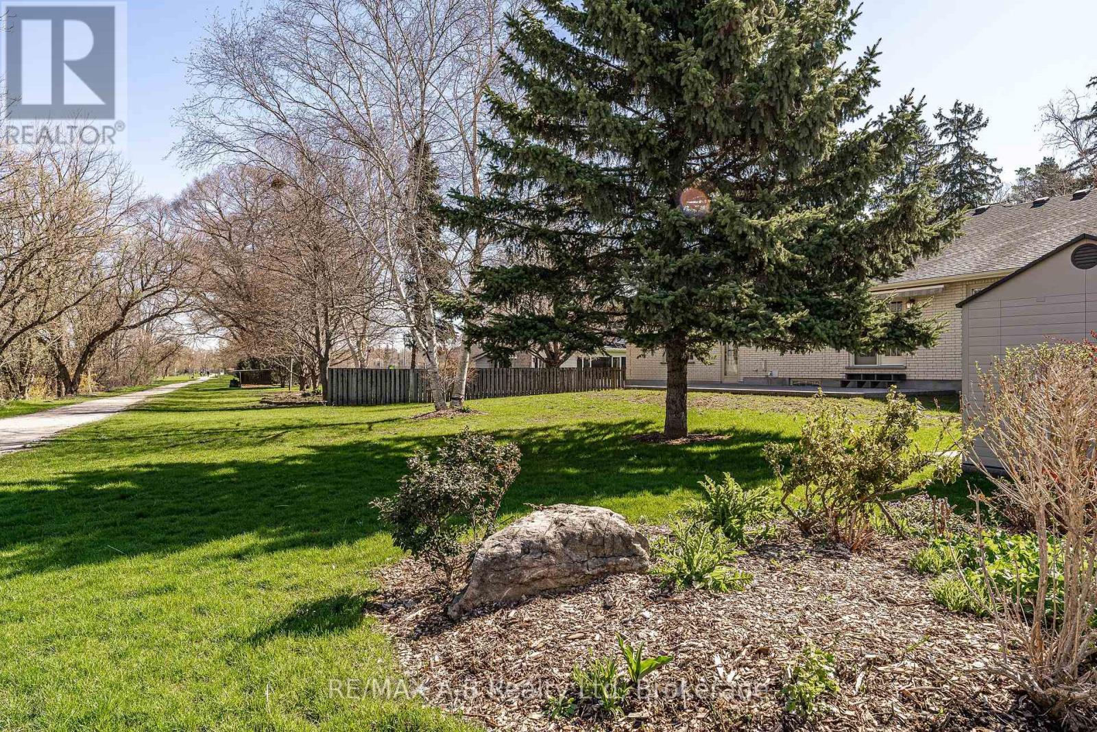 466 Water Street S, St. Marys, Ontario  N4X 1A1 - Photo 44 - X13035060