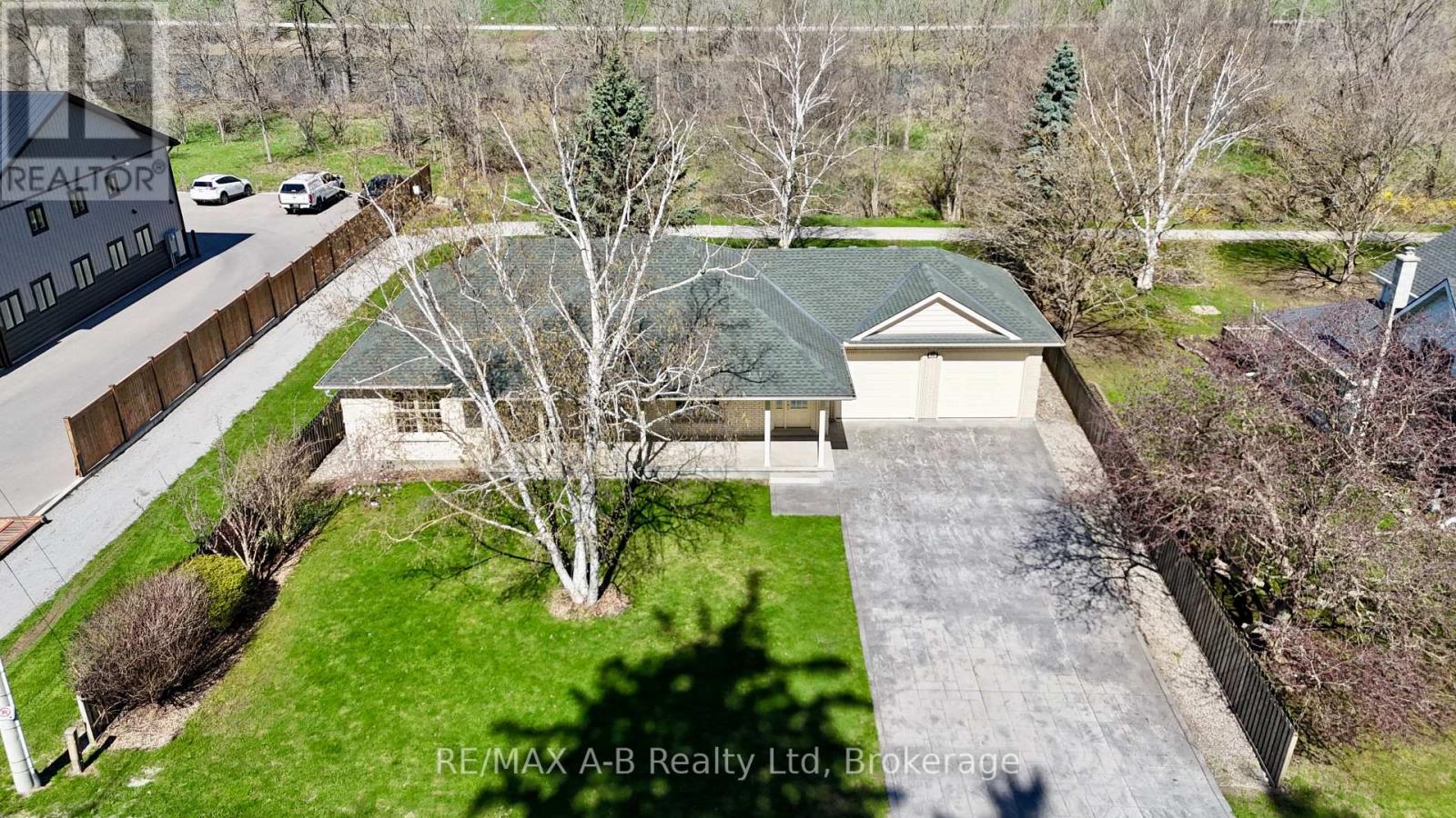 466 Water Street S, St. Marys, Ontario  N4X 1A1 - Photo 45 - X13035060