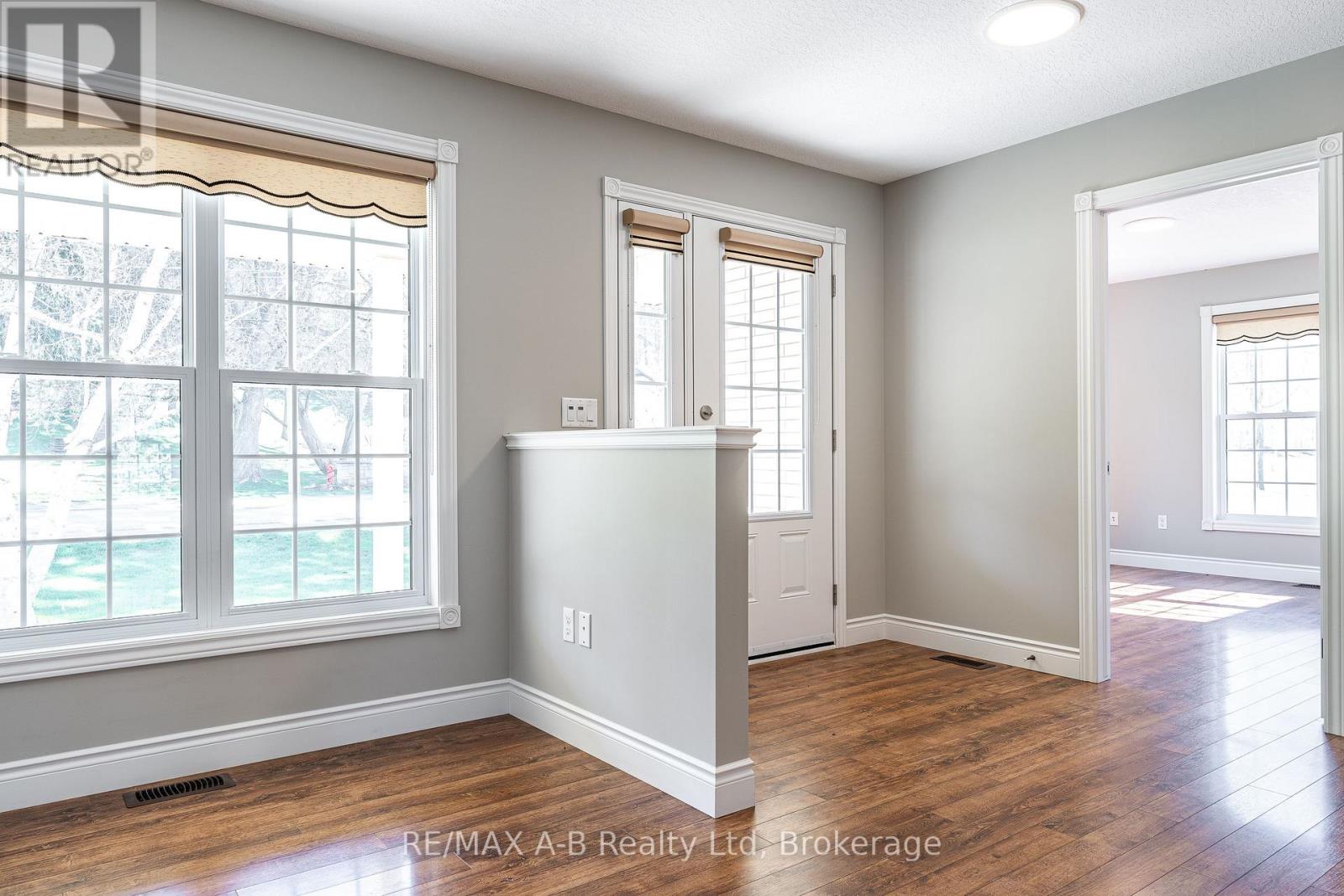 466 Water Street S, St. Marys, Ontario  N4X 1A1 - Photo 7 - X13035060