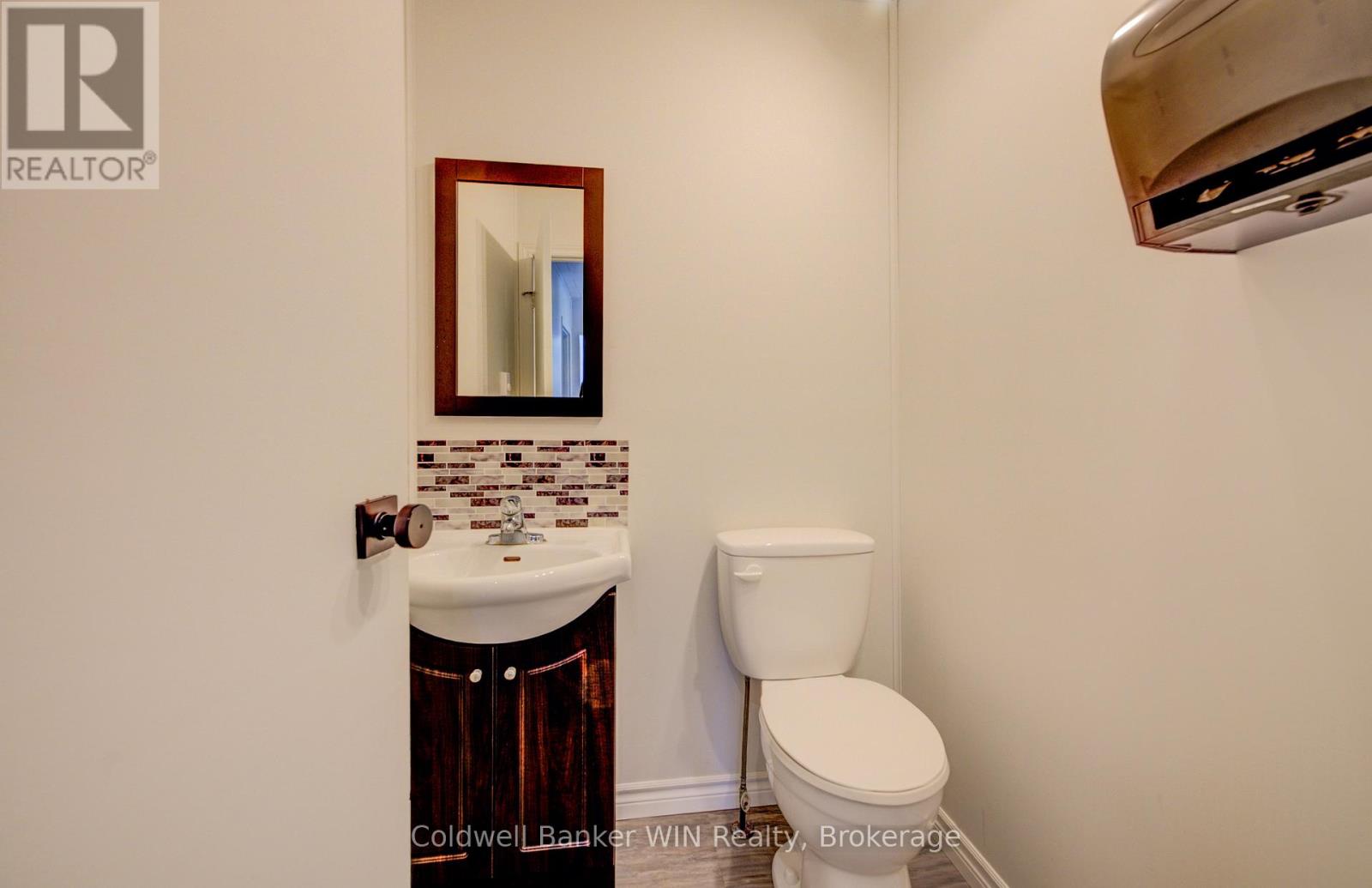 6 - 165 King Street W, Wellington North, Ontario  N0G 2L1 - Photo 19 - X13035130